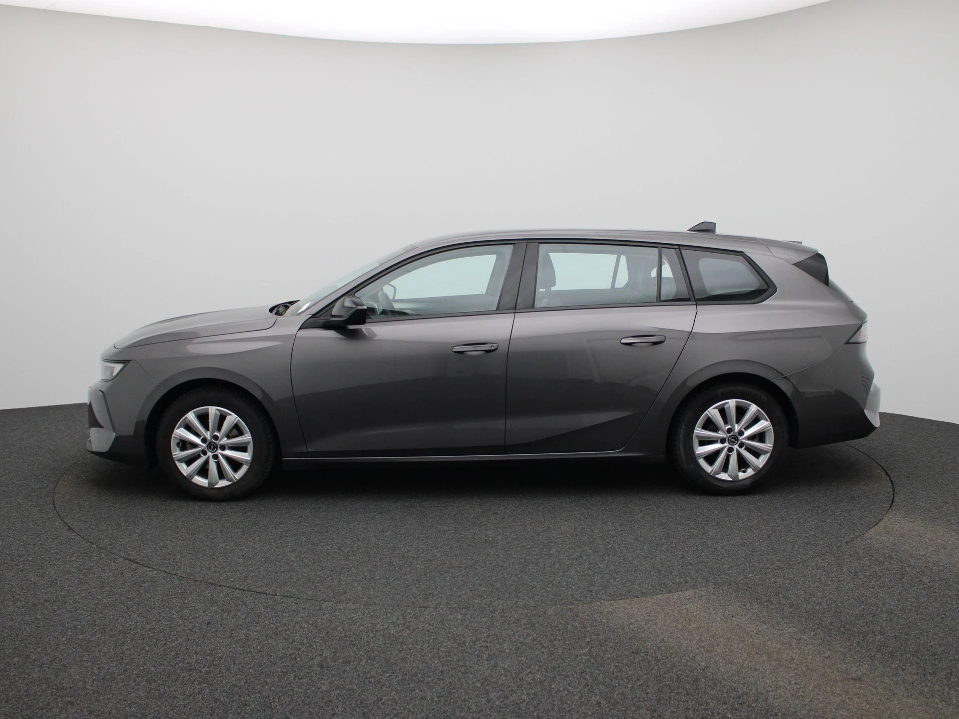 Opel-Astra-image-3