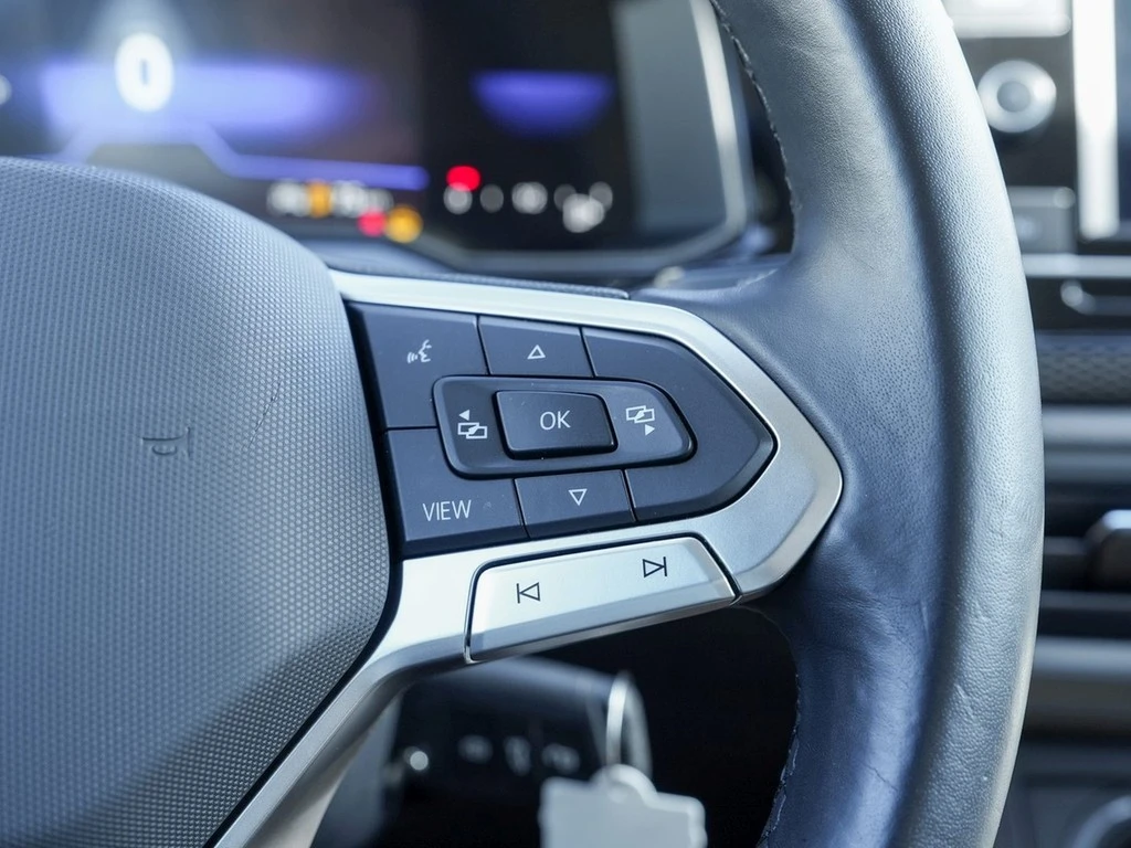 Volkswagen-Polo-image-16
