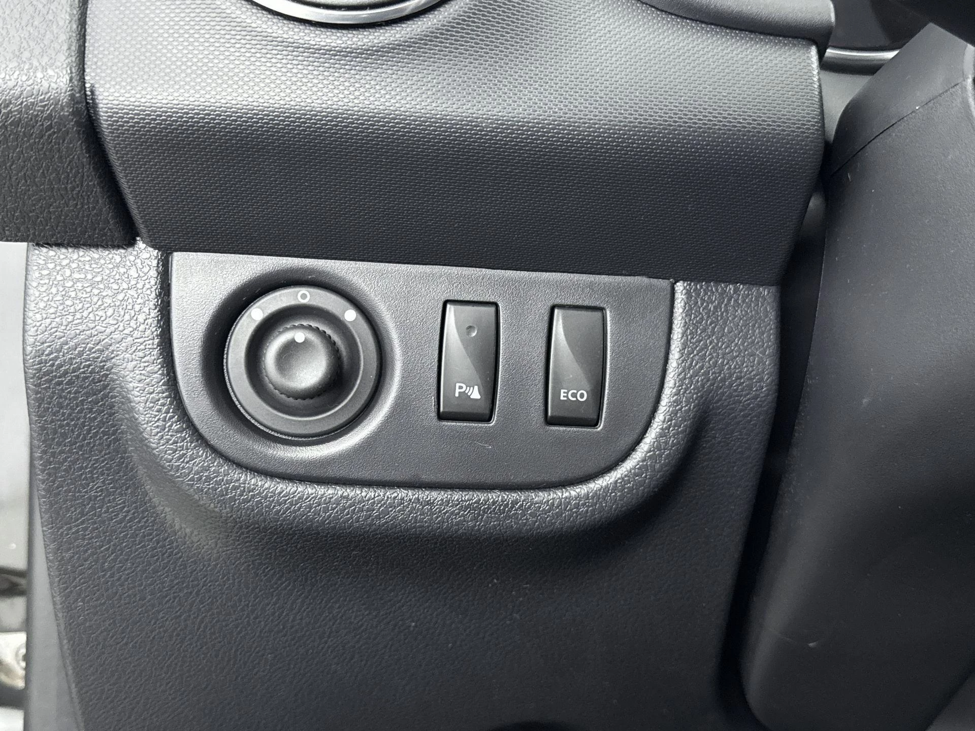 Dacia-Logan-image-14