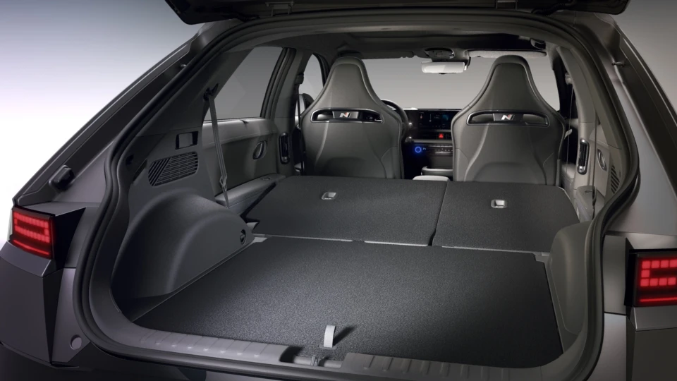 Hyundai-IONIQ 5-image-8