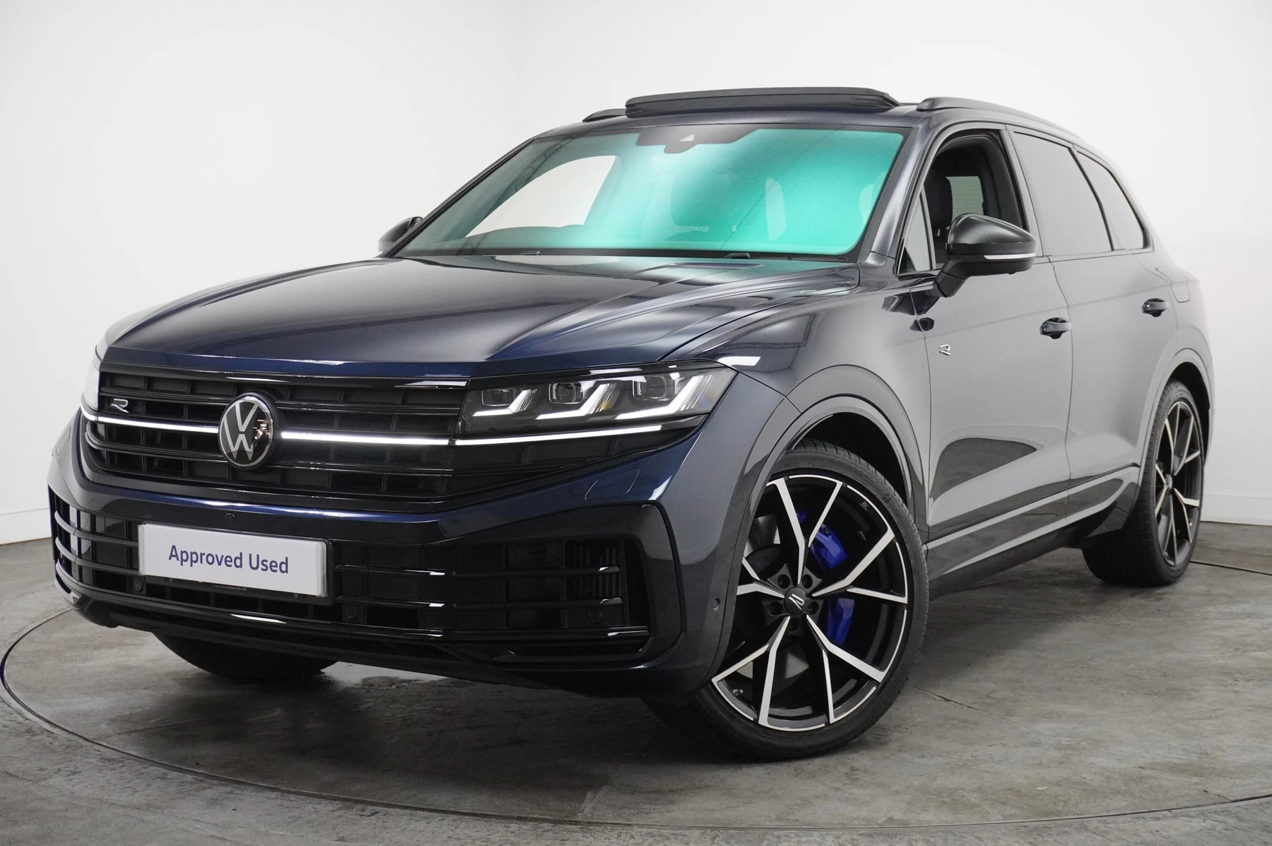Volkswagen-Touareg-image-49
