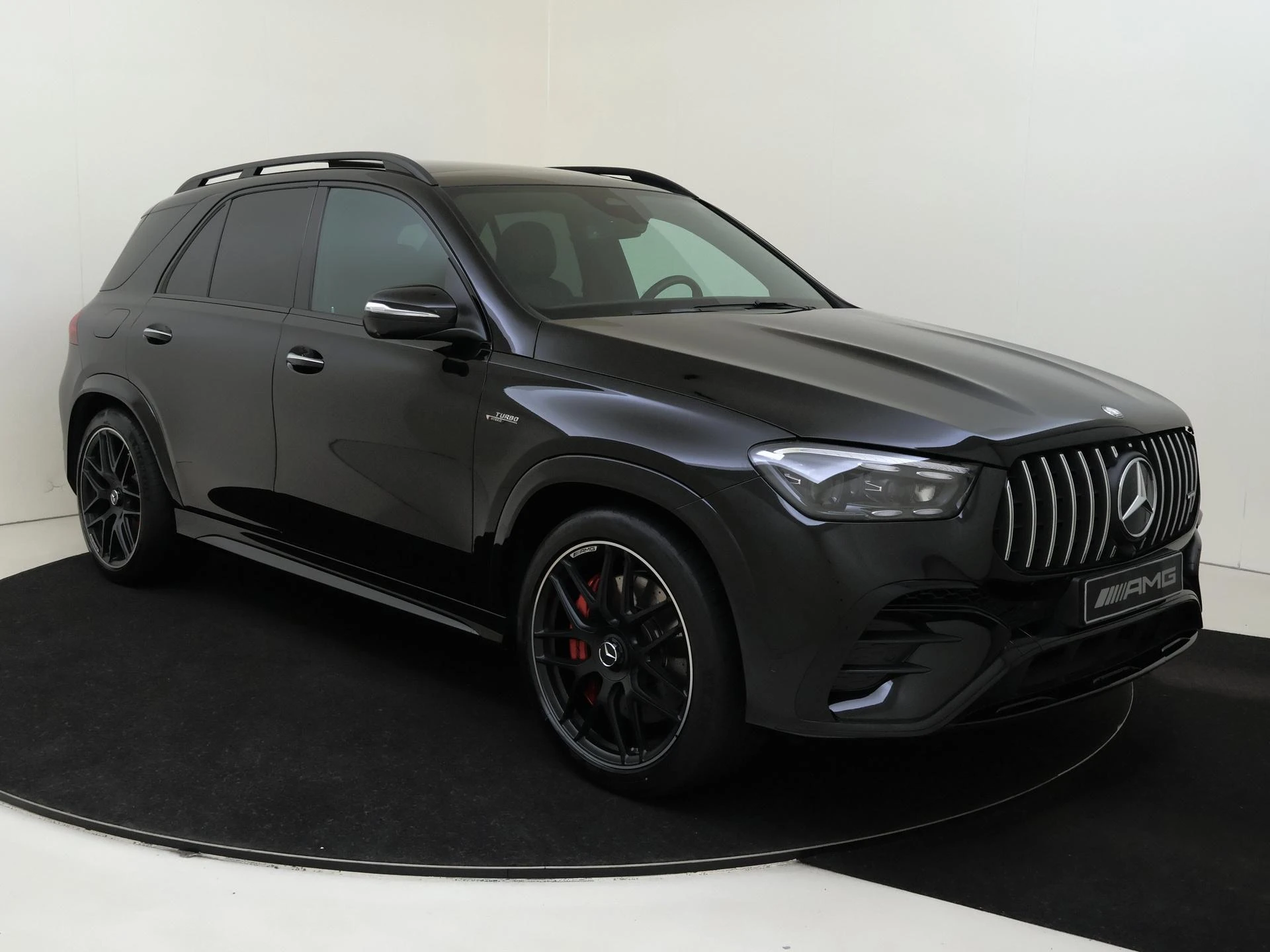Mercedes-Benz-GLE-image-1