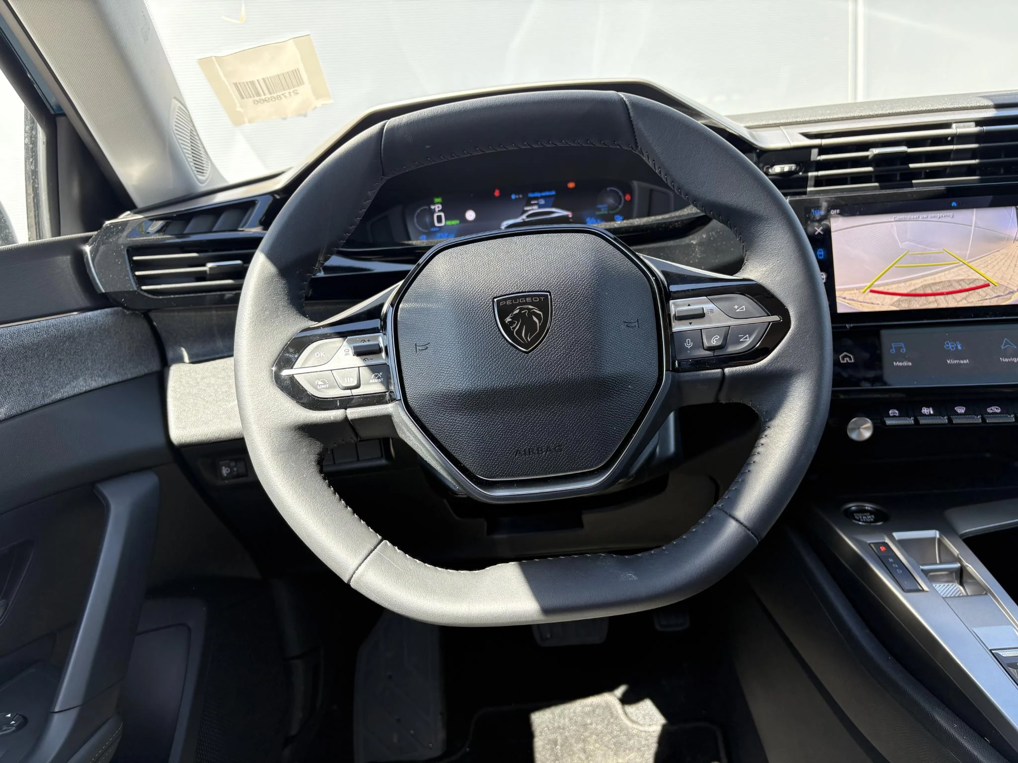 Peugeot-408-image-12