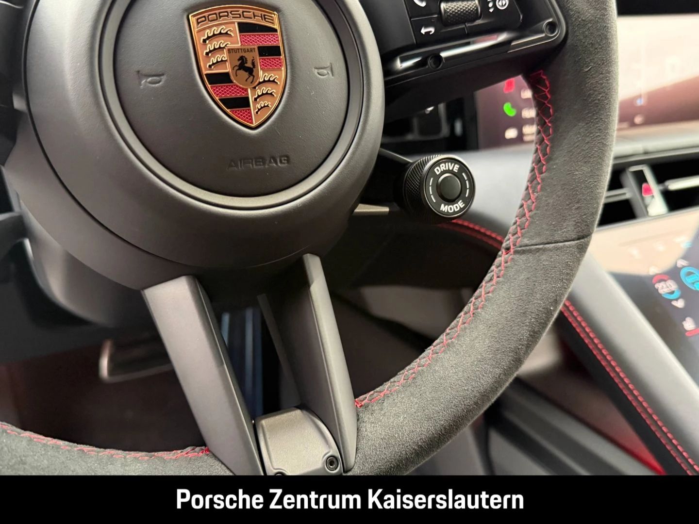 Porsche Taycan GTS Sport Turismo HA-Lenkung Active-Ride gts