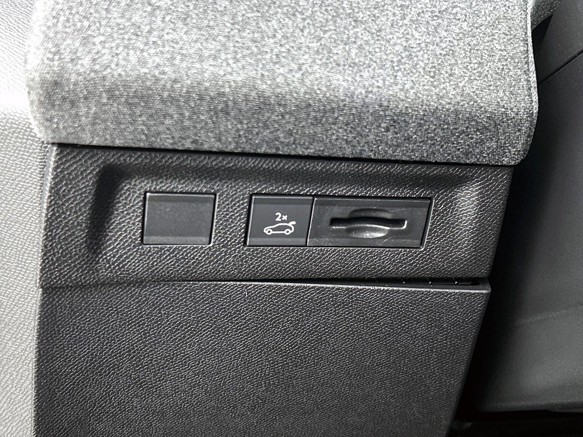 Opel-Grandland-image-20