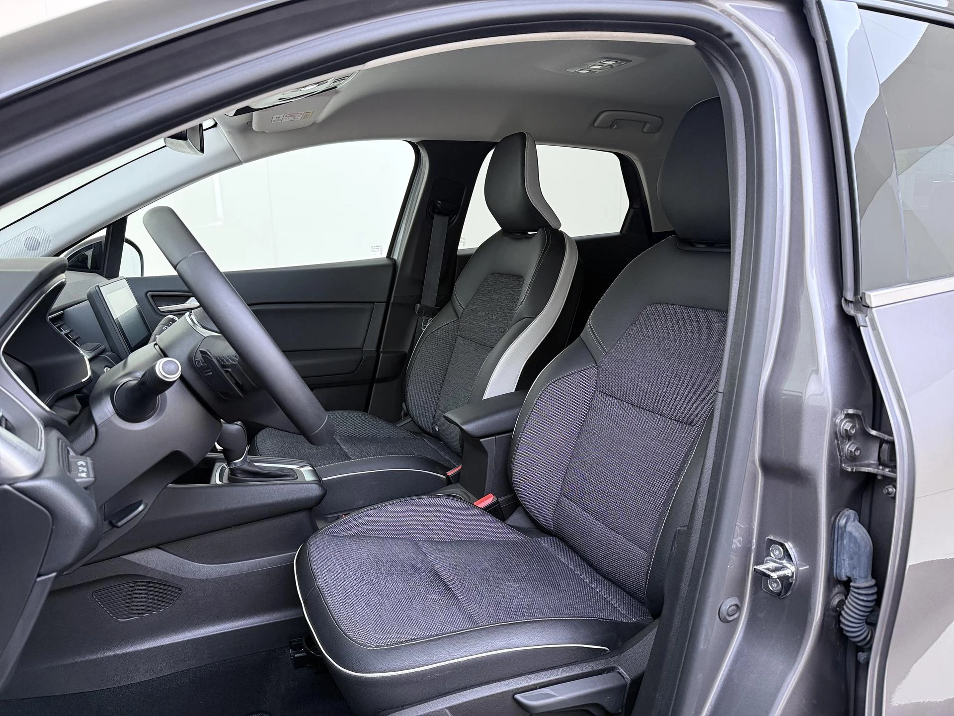 Renault-Captur-image-14