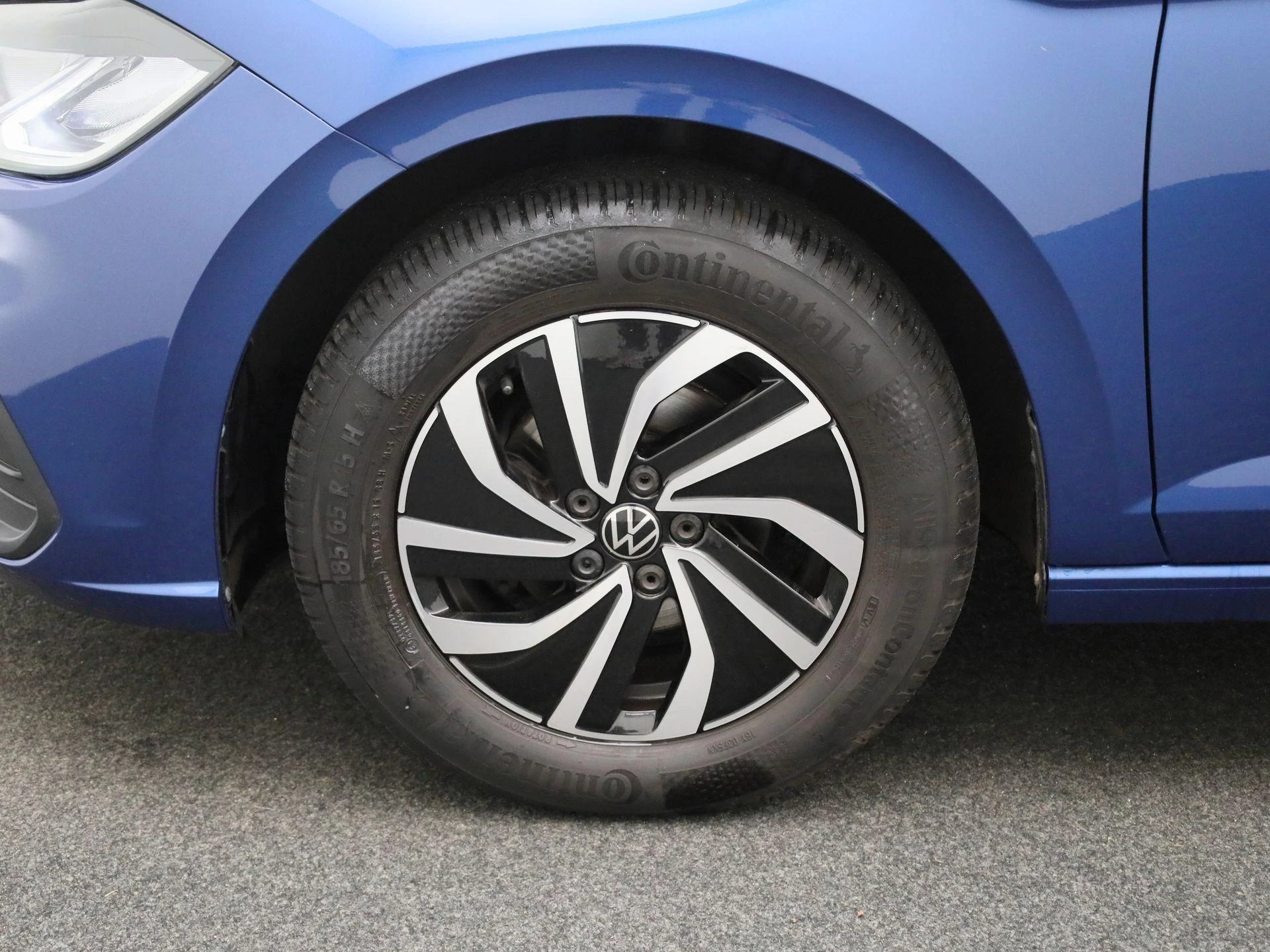 Volkswagen-Polo-image-11