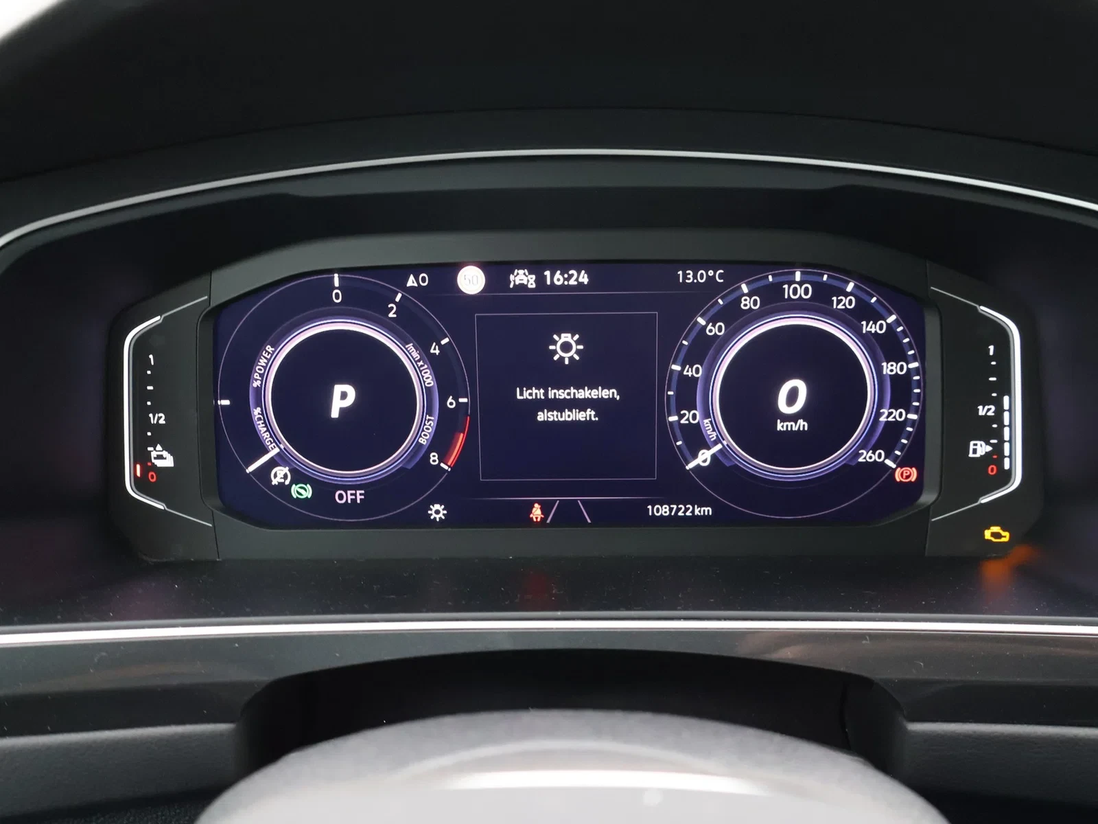 Volkswagen-Tiguan-image-19