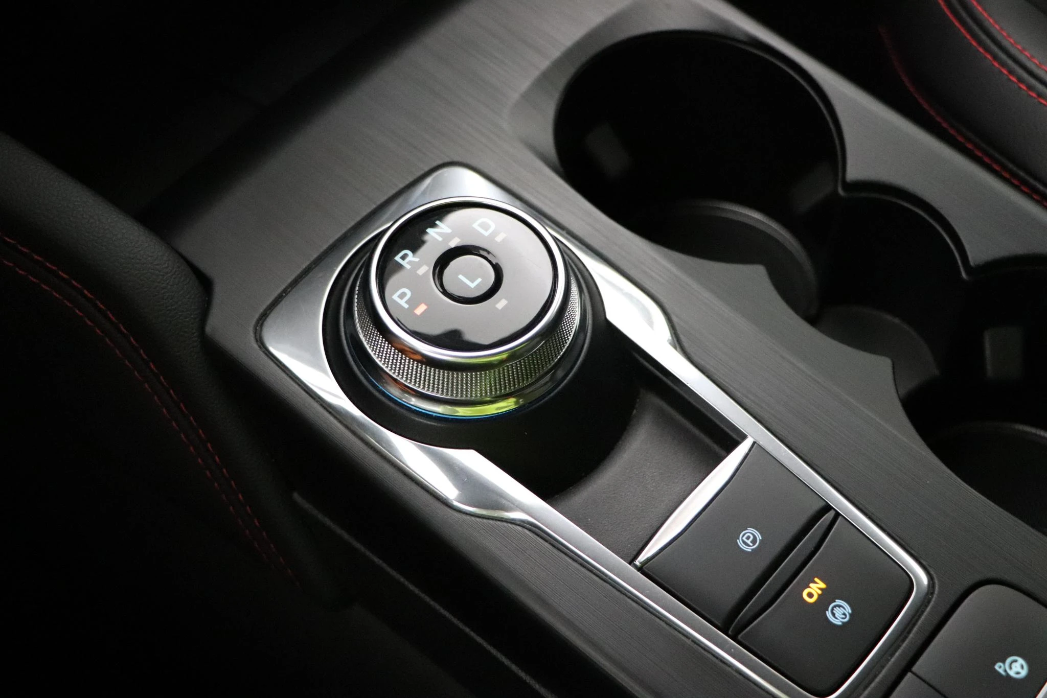 Ford-Kuga-image-12