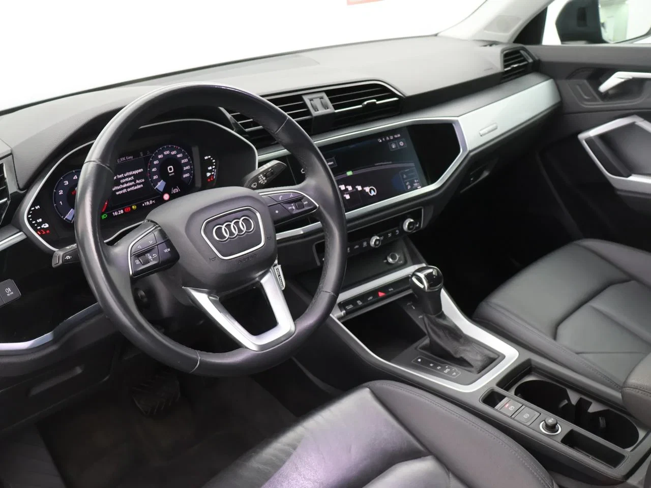 Audi-Q3-image-9