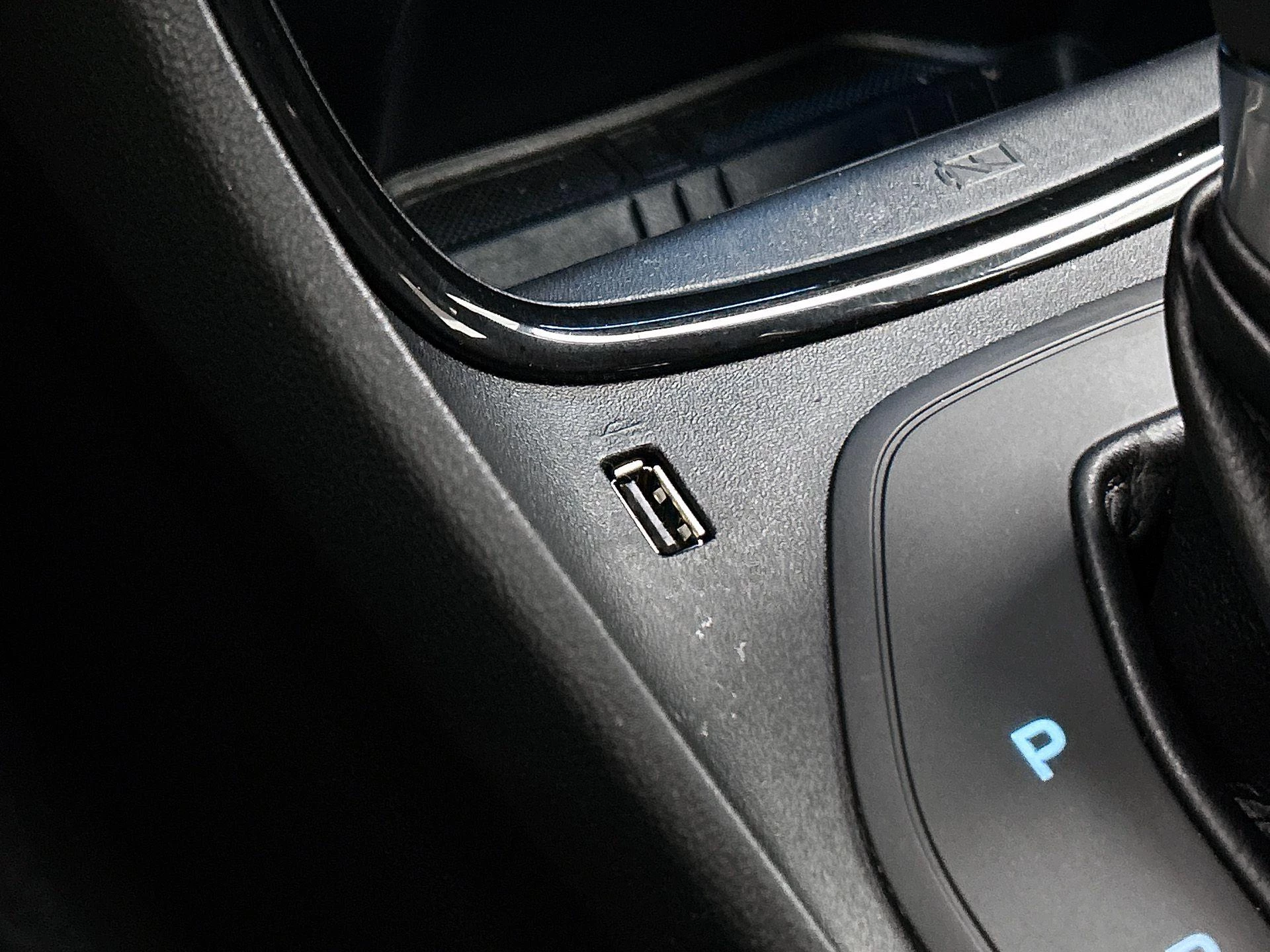 Ford-Puma-image-30