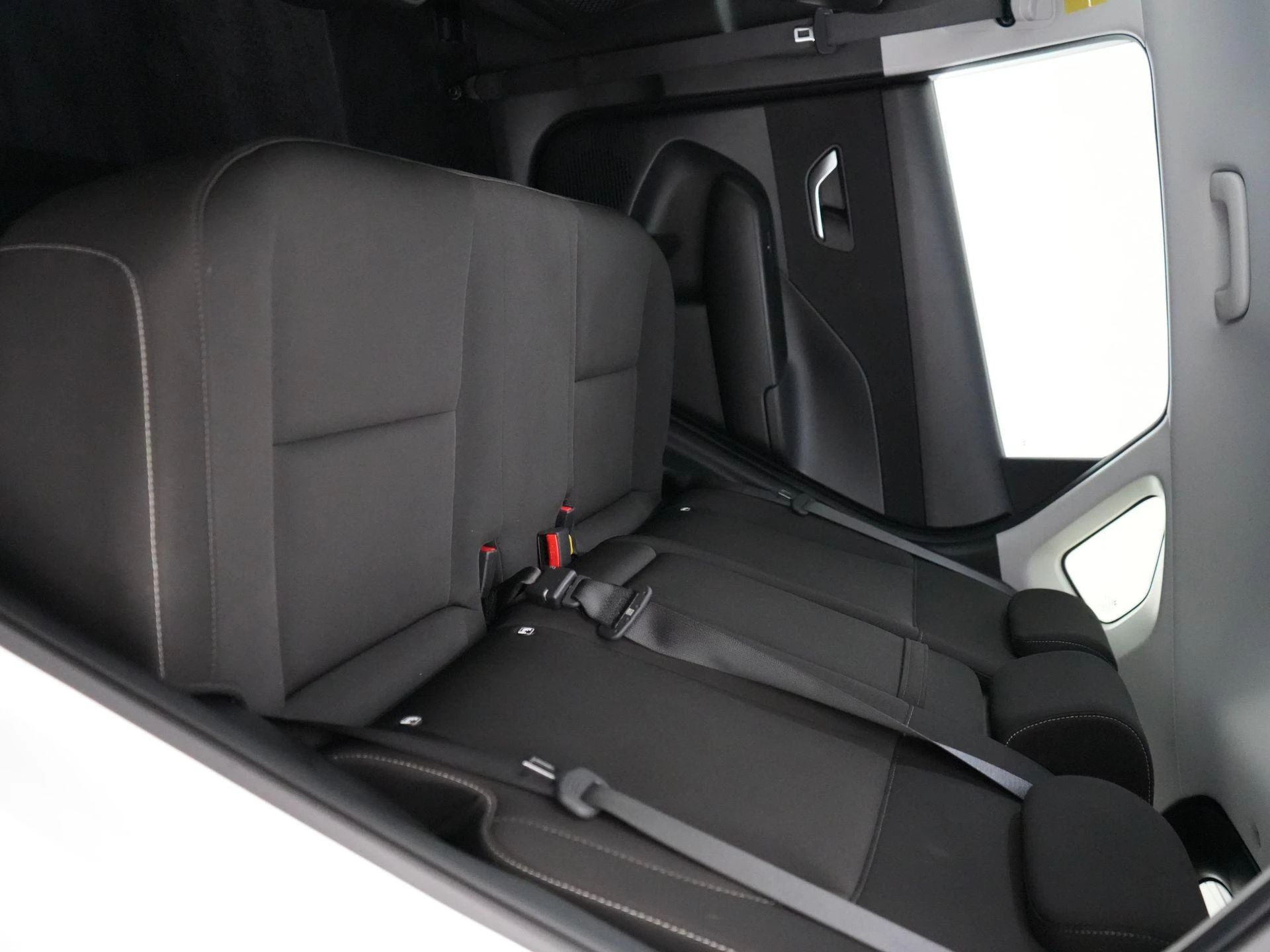 Hyundai-Kona-image-14