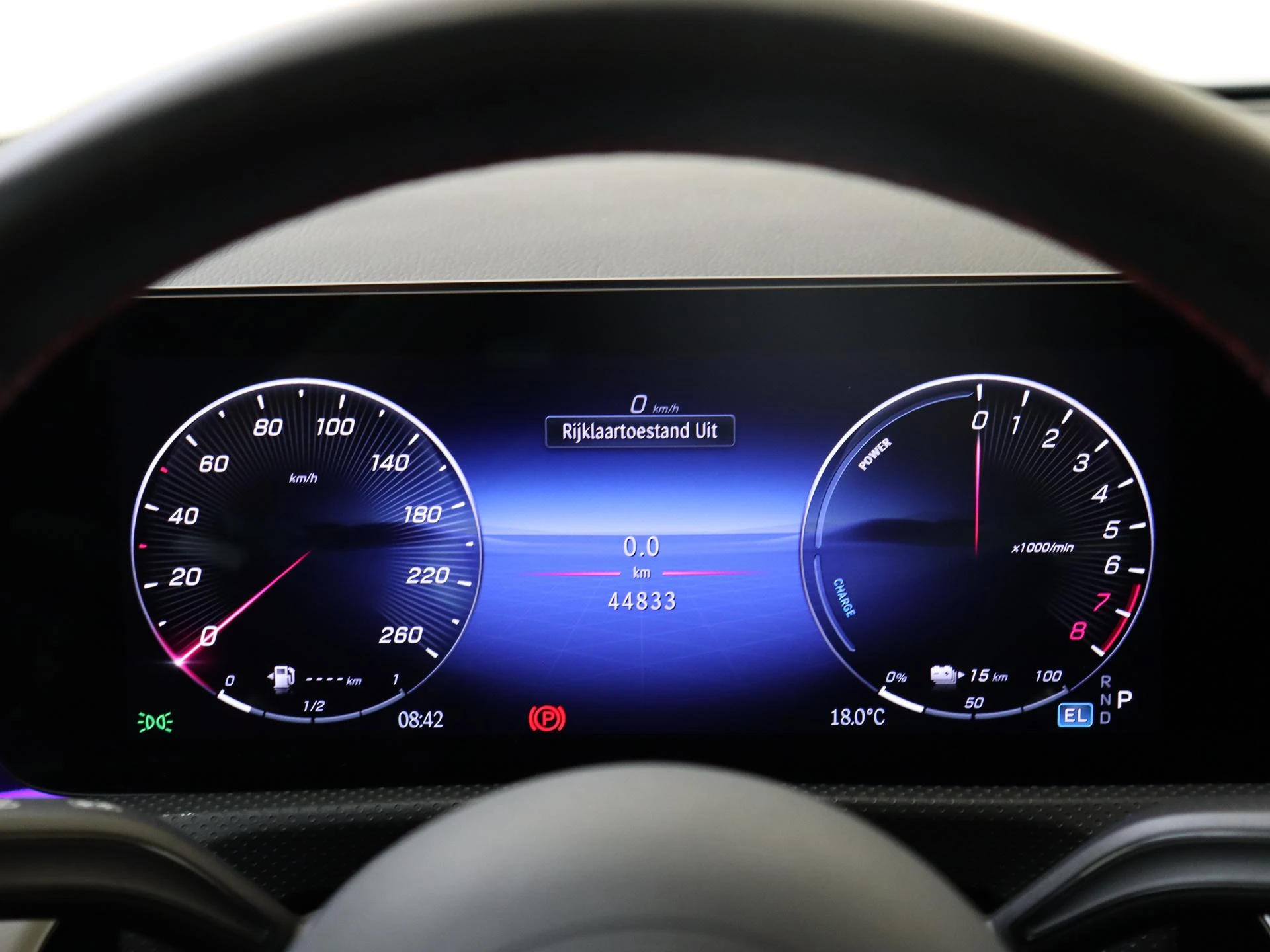 Mercedes-Benz-A-Klasse-image-10