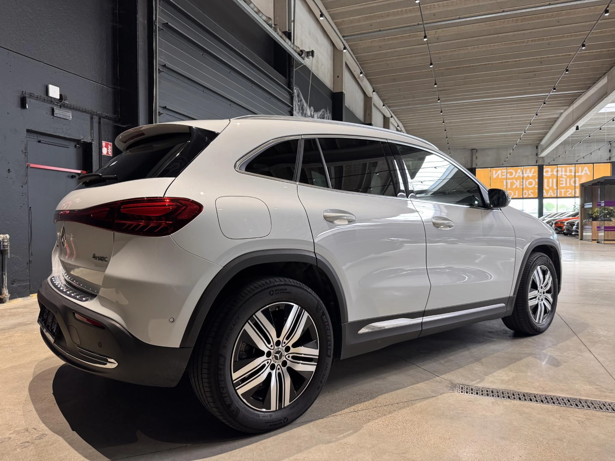 Mercedes-Benz Eqa