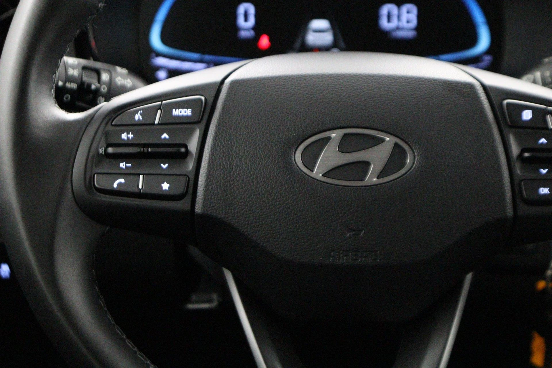 Hyundai-i10-image-14