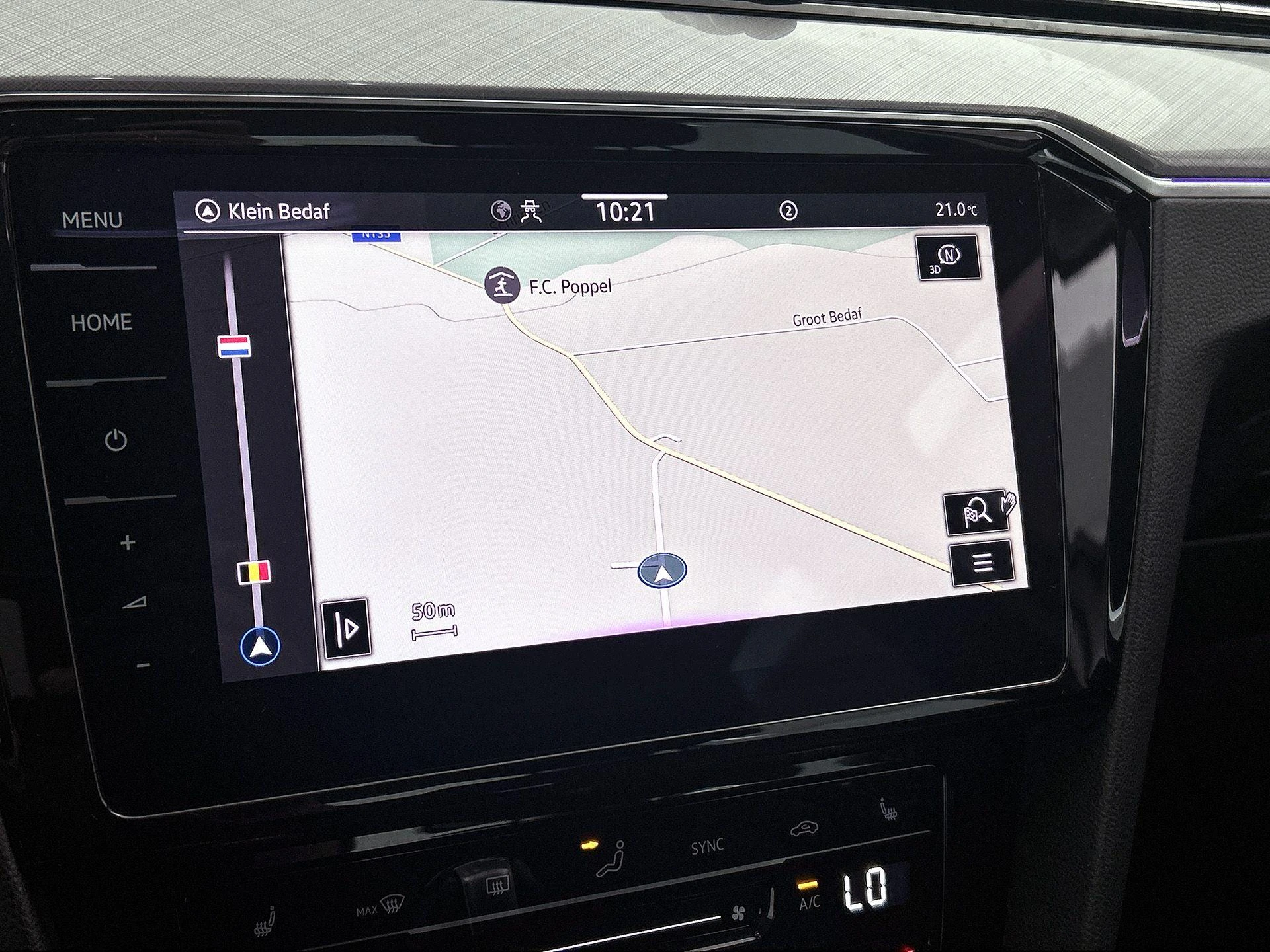 Volkswagen-Passat-image-30