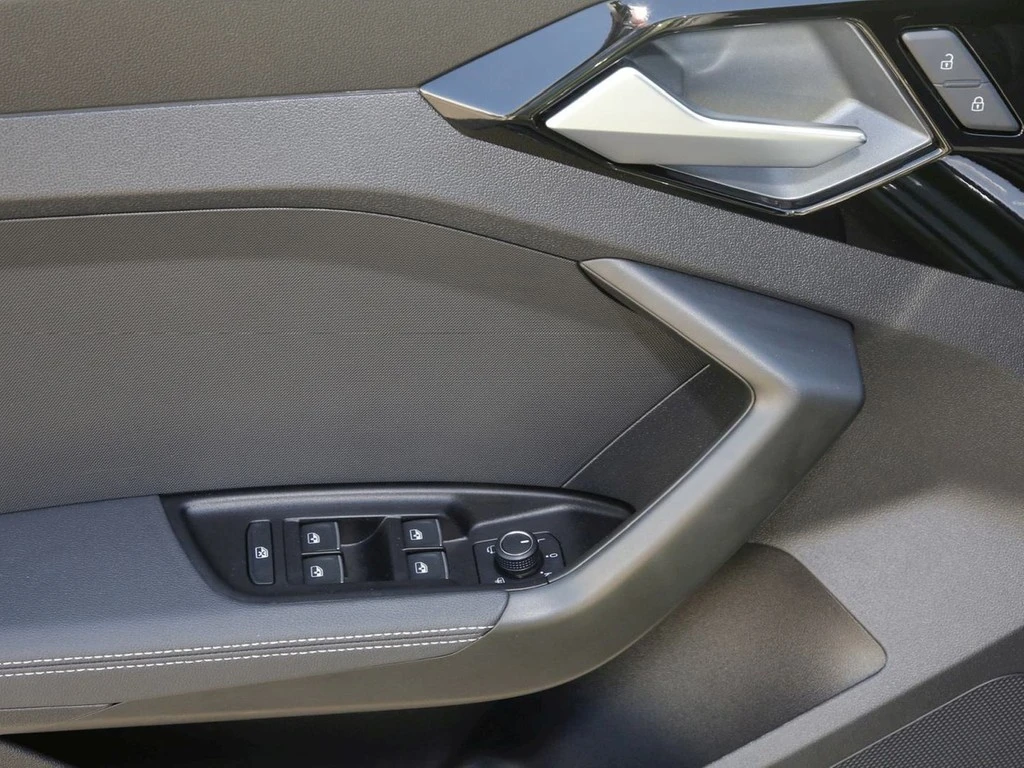 Audi-A1 Sportback-image-16