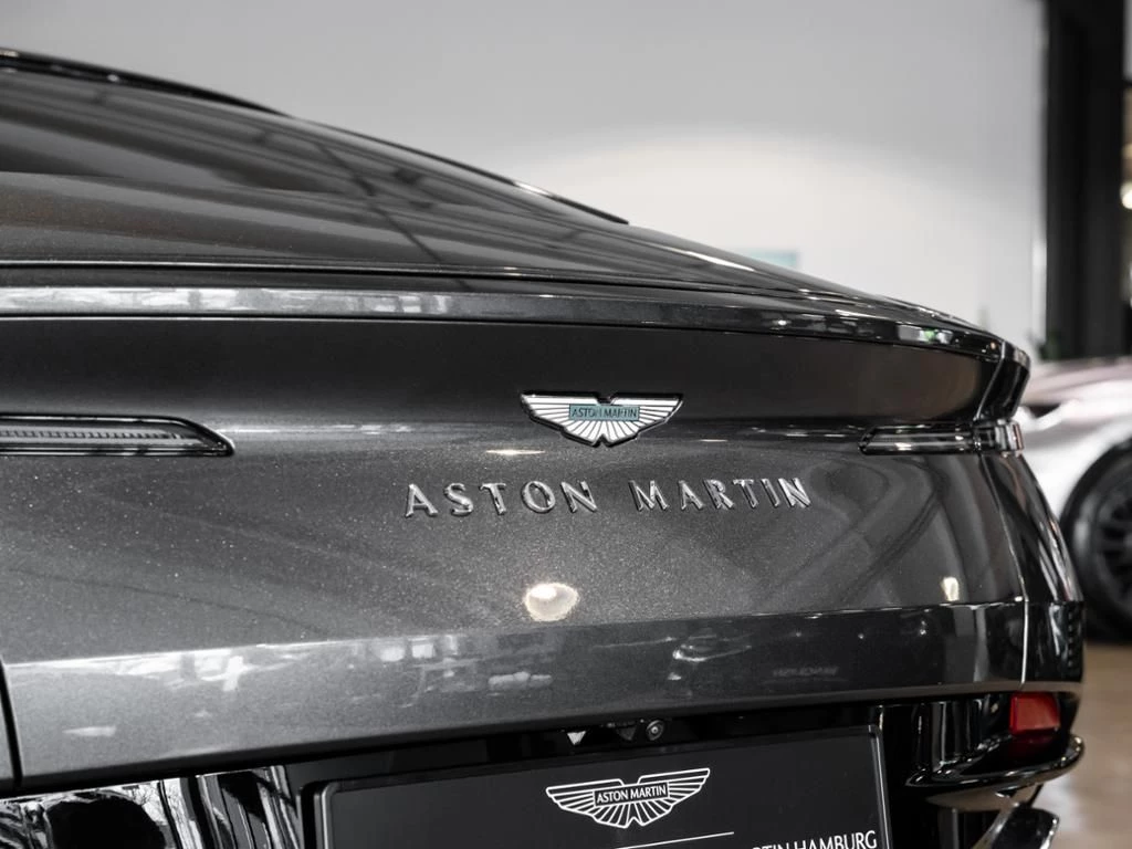 Aston Martin DB12 Coupe Aston Martin Hamburg