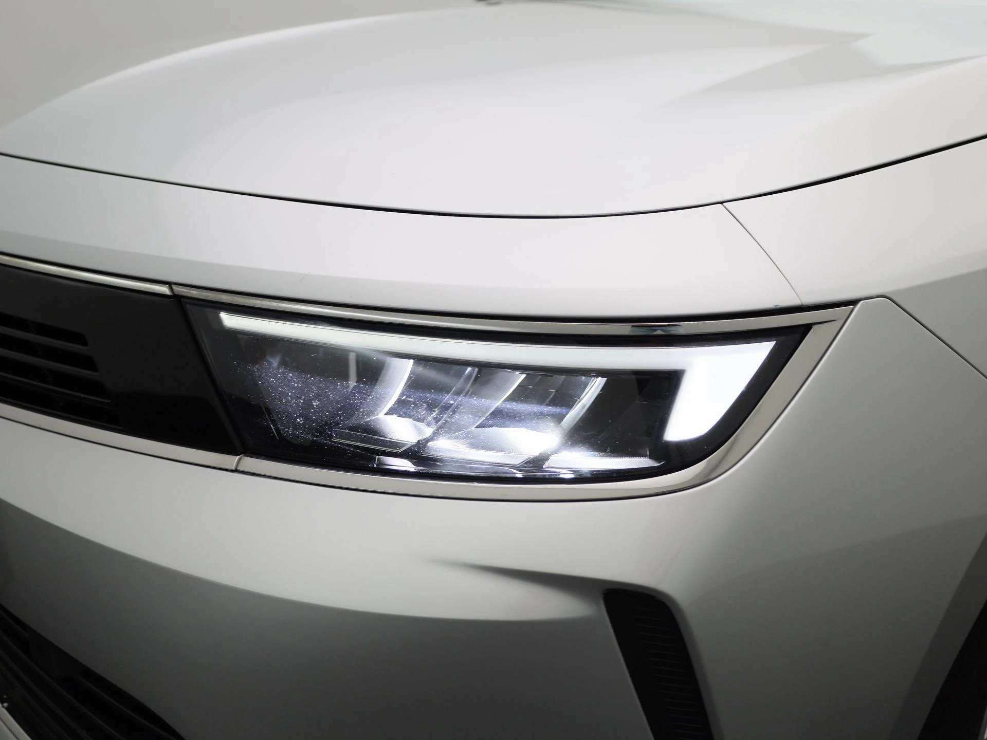 Opel-Astra-image-13