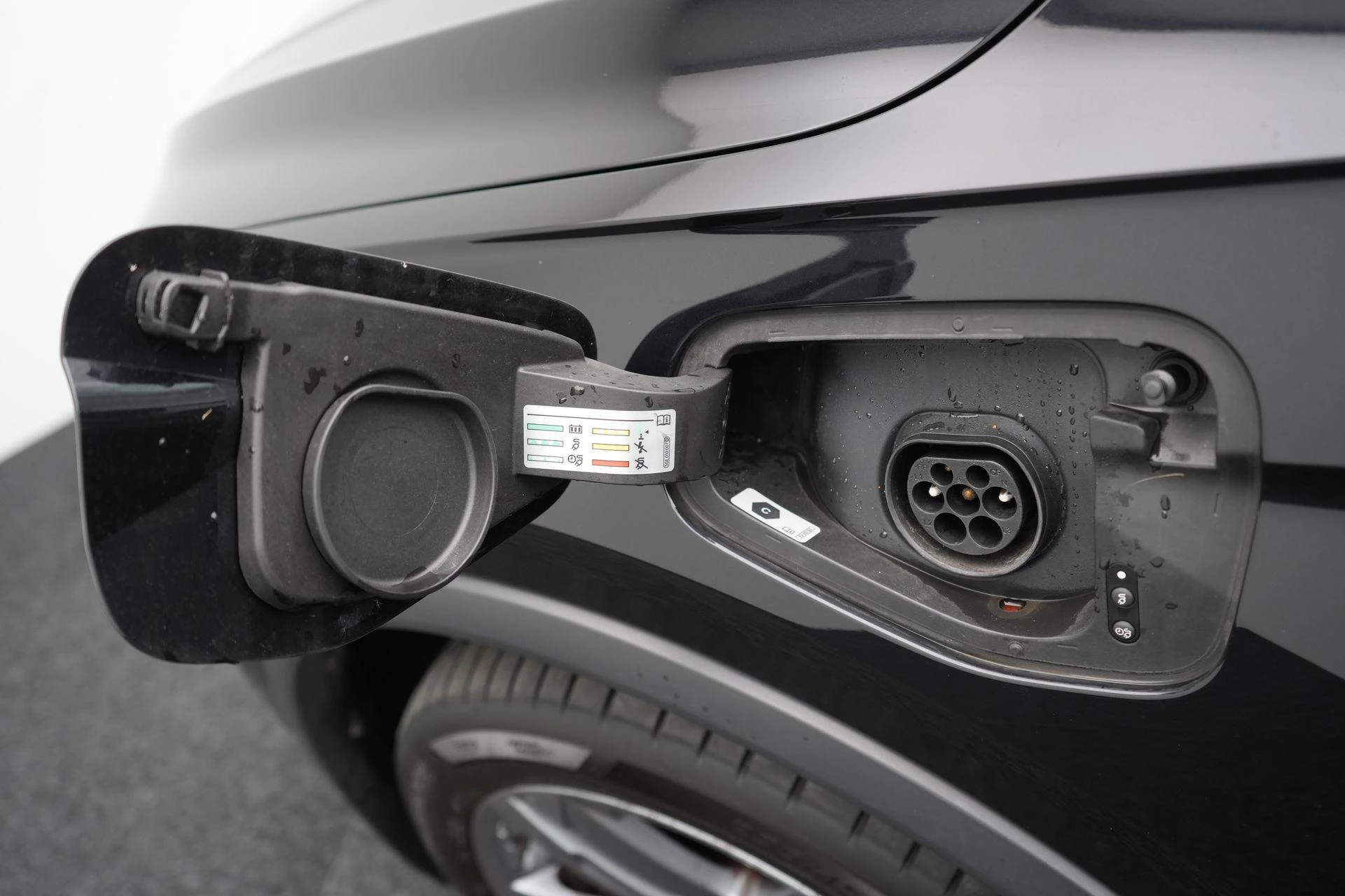 Volkswagen-Tiguan-image-44