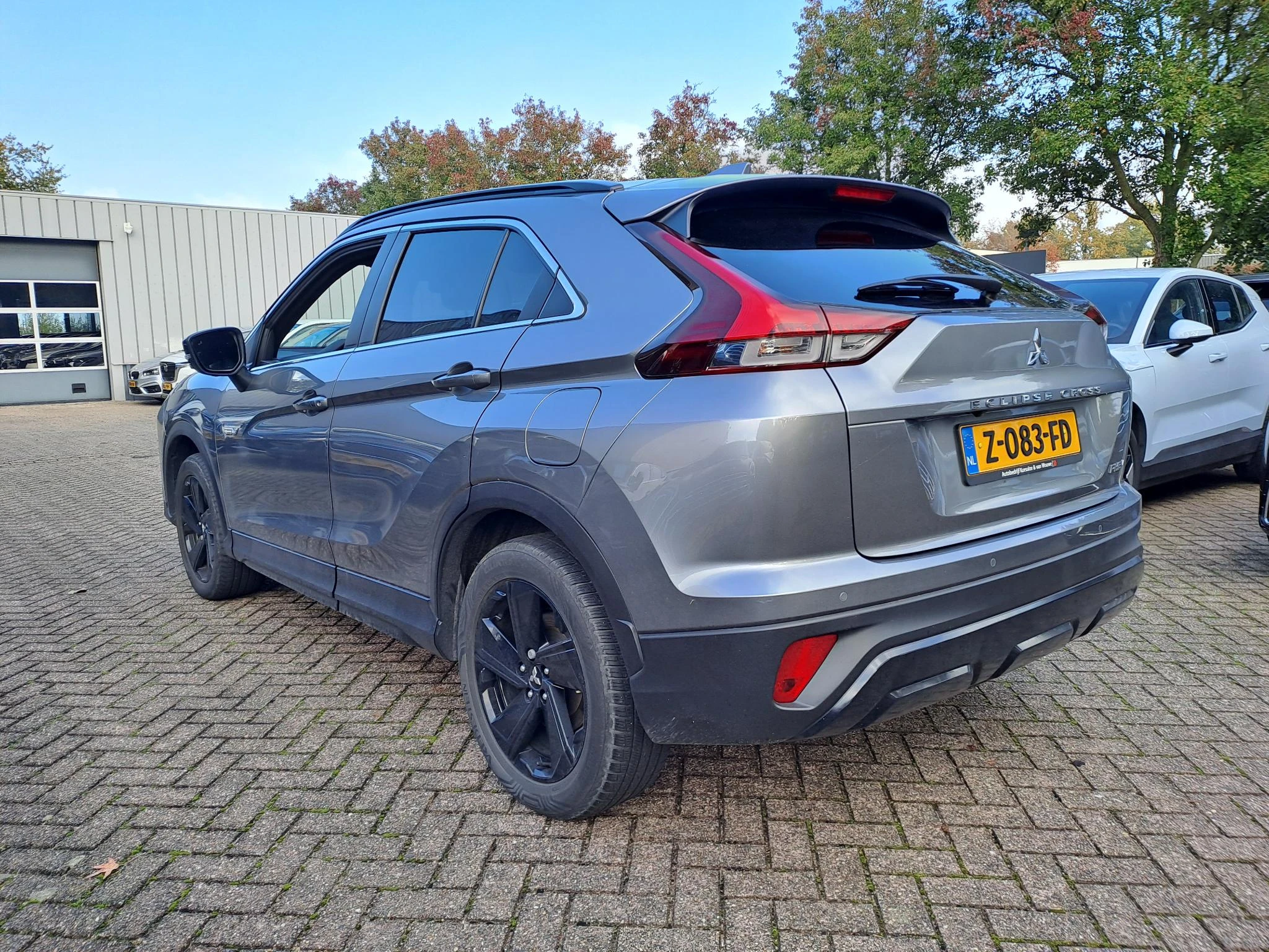 Mitsubishi-Eclipse Cross-image-1