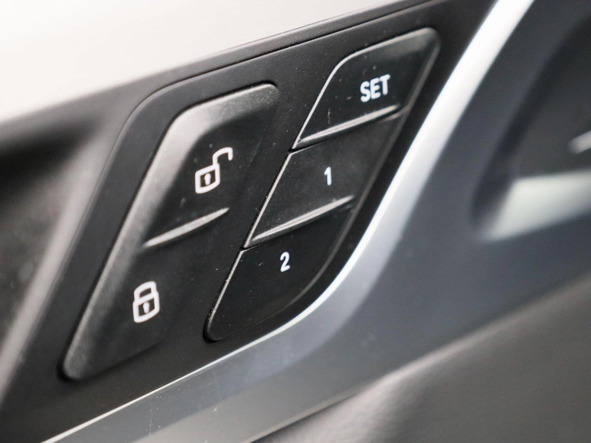 BMW-iX3-image-32