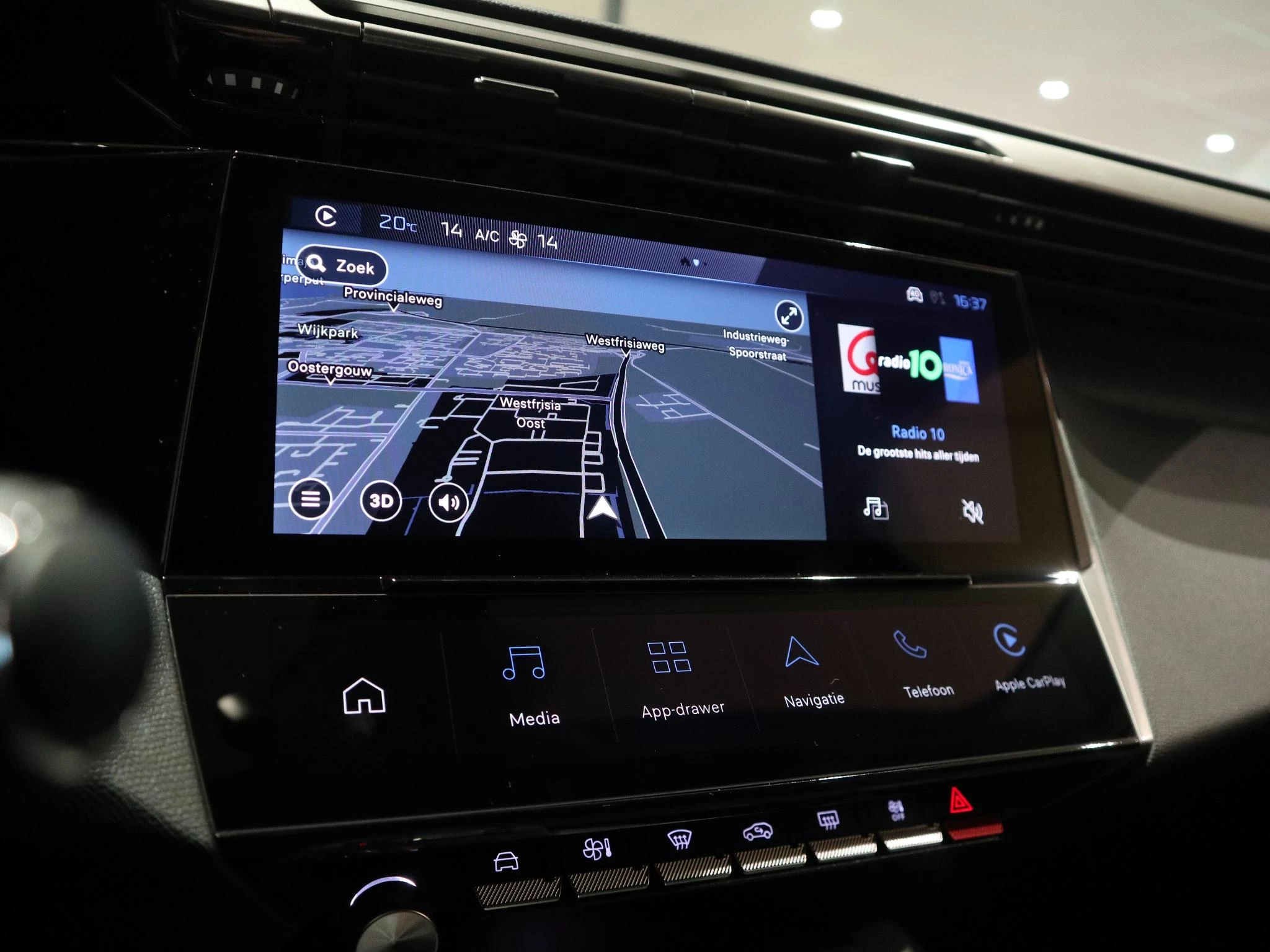 Peugeot-308-image-21