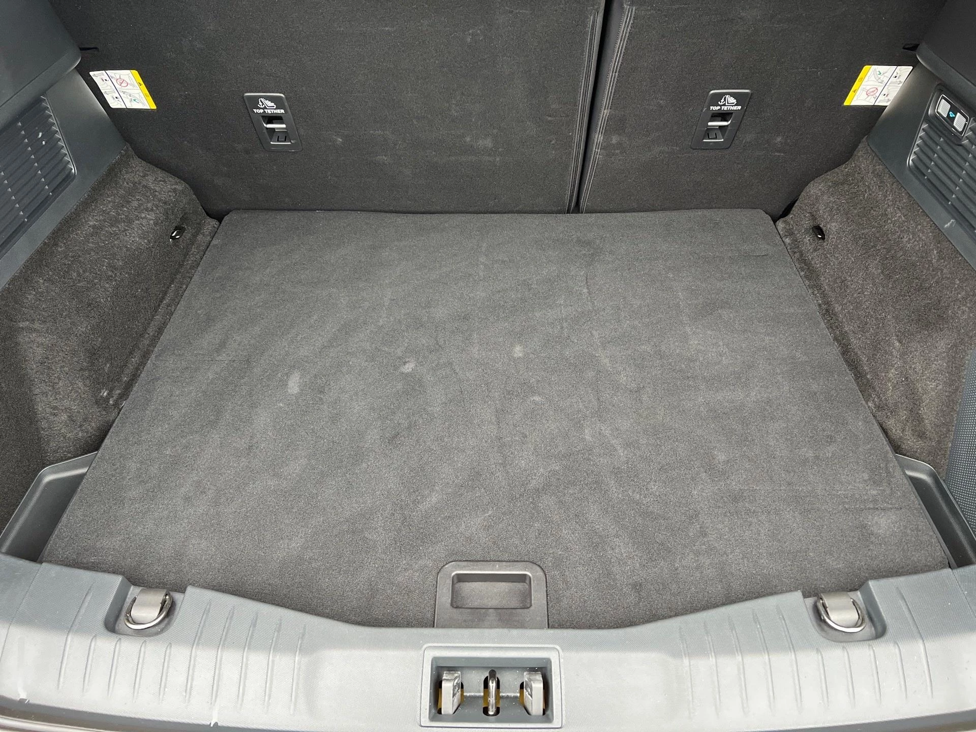 Ford-Mustang Mach-E-image-20