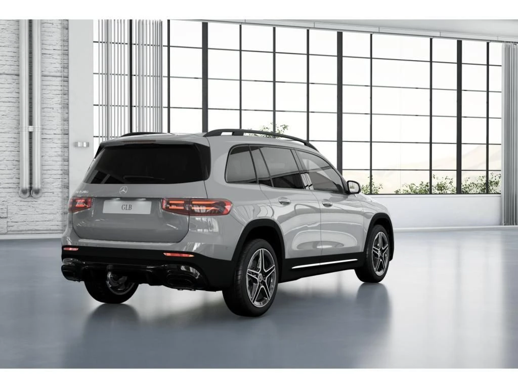 Mercedes-Benz-GLB 200-image-3