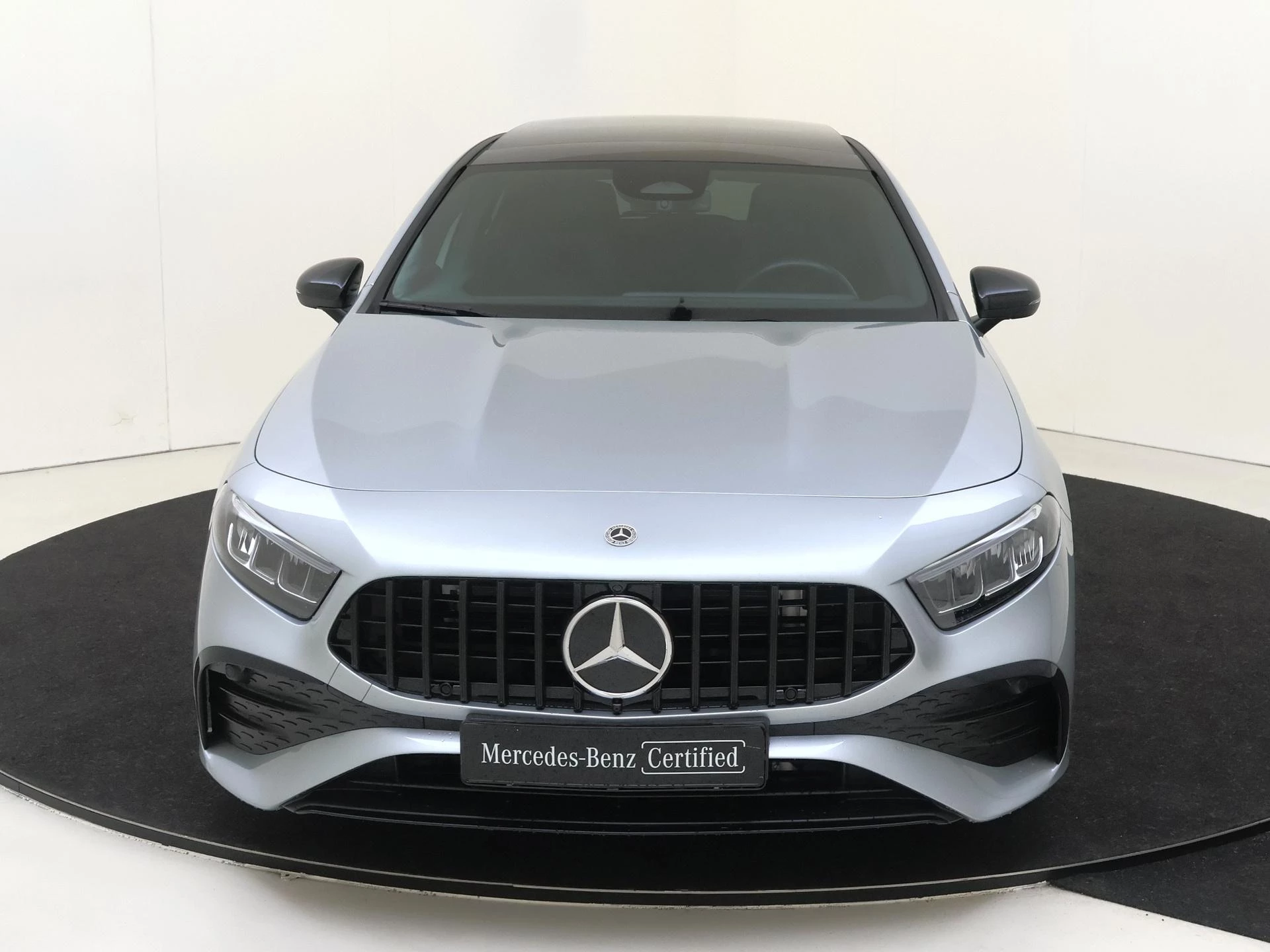 Mercedes-Benz-A-Klasse-image-5