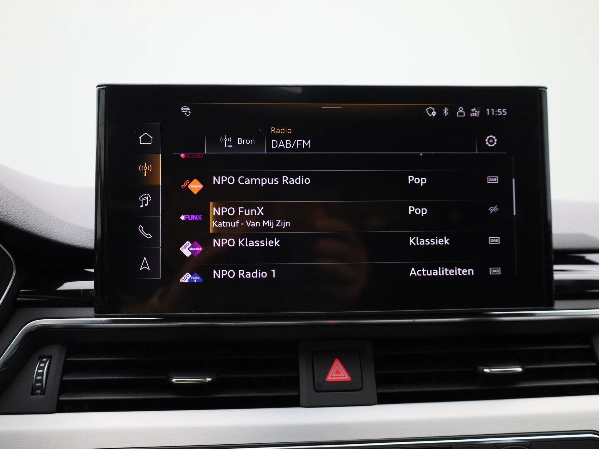 Audi-A4-image-25
