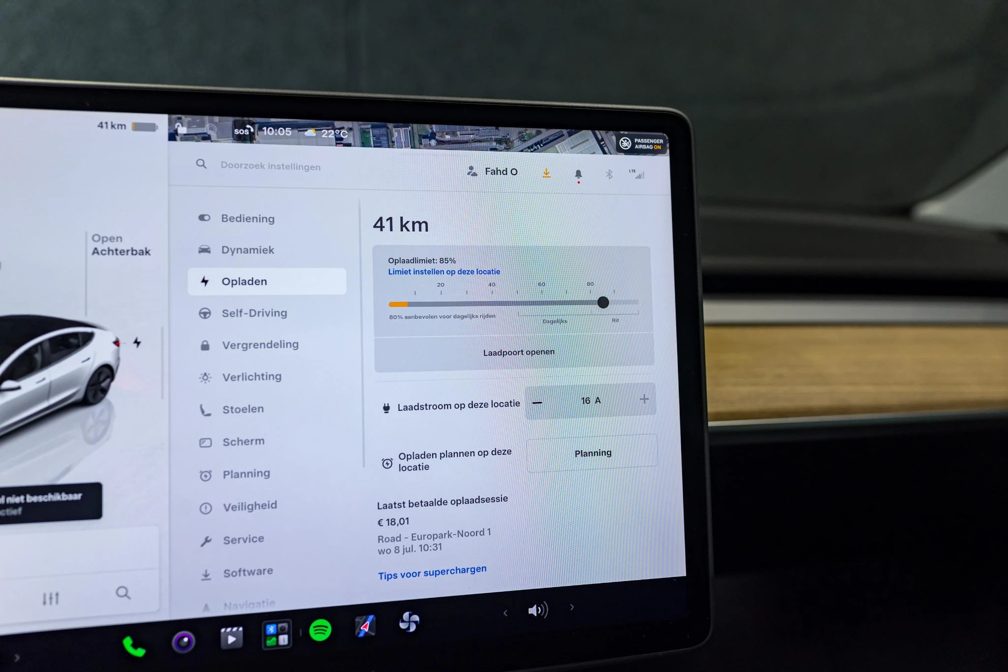 Tesla-Model 3-image-29