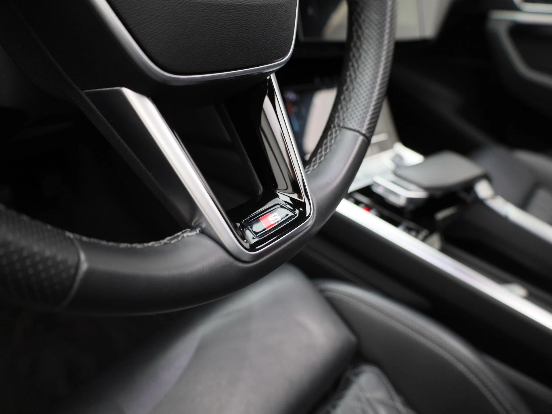 Audi-e-tron-image-36
