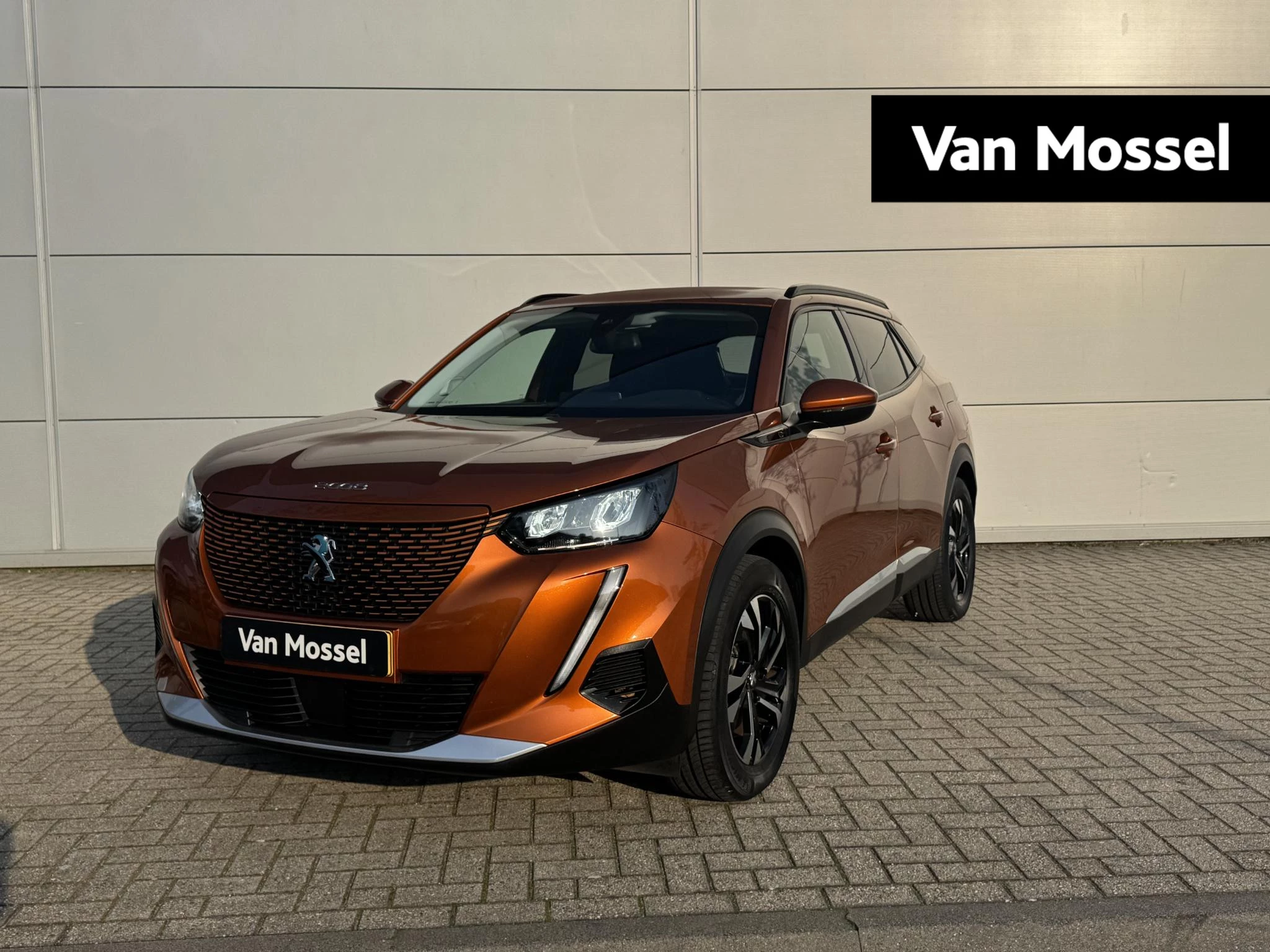 Peugeot-e-2008-image-0