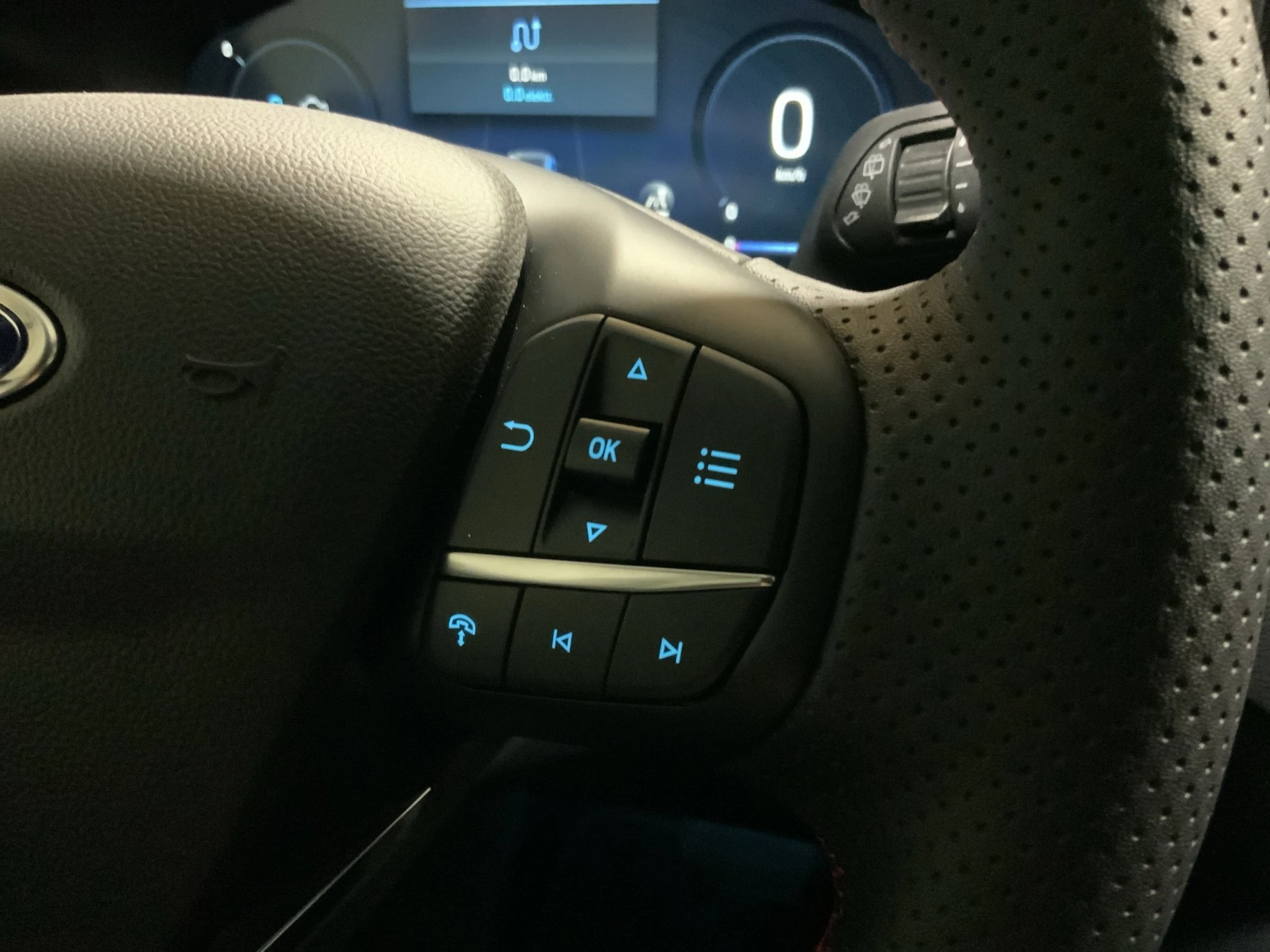 Ford-Kuga-image-18