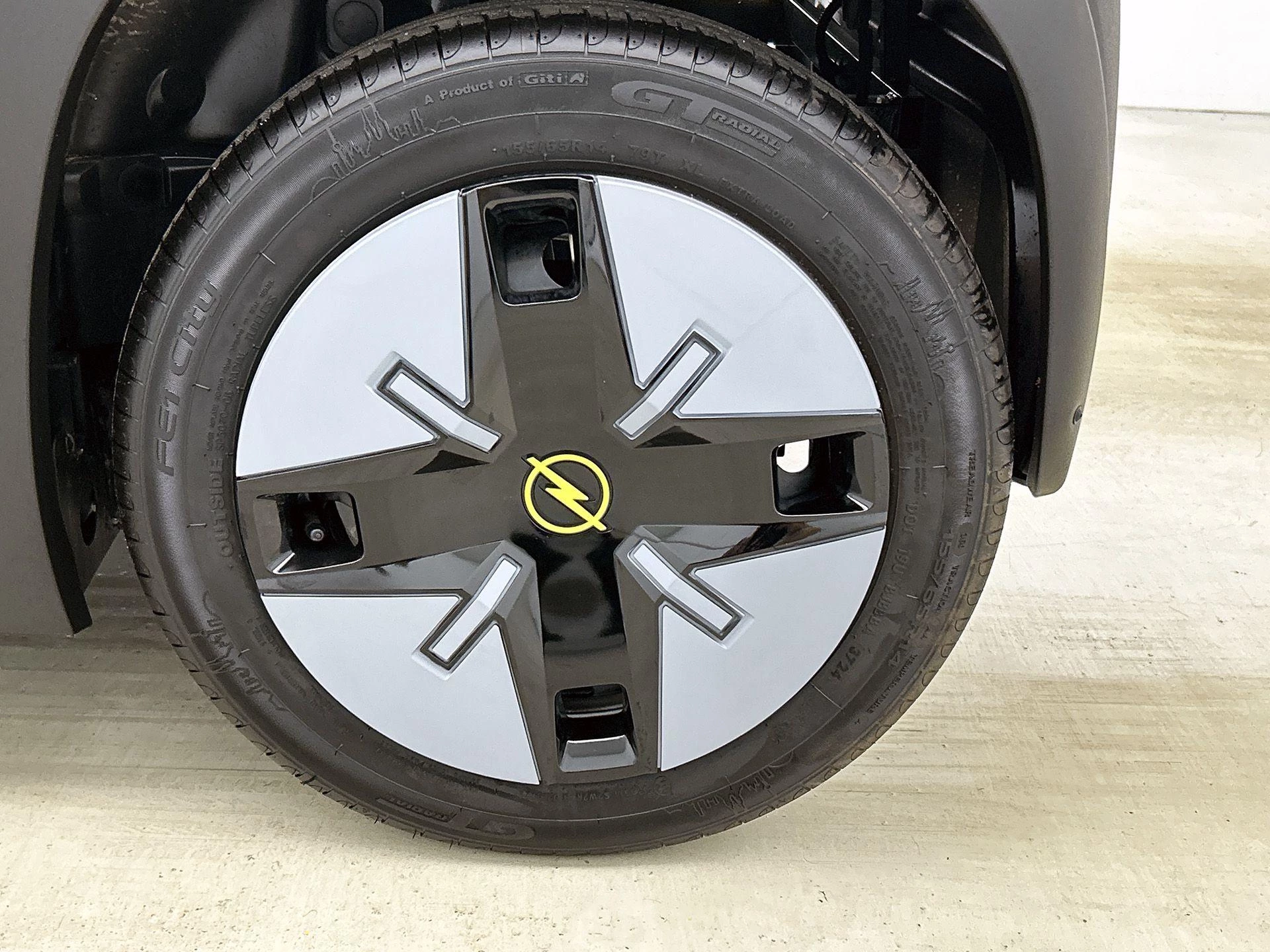 Opel-Rocks-e-image-27