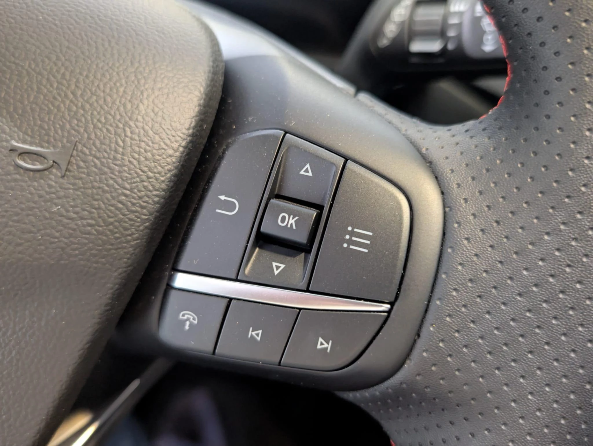 Ford-Kuga-image-16