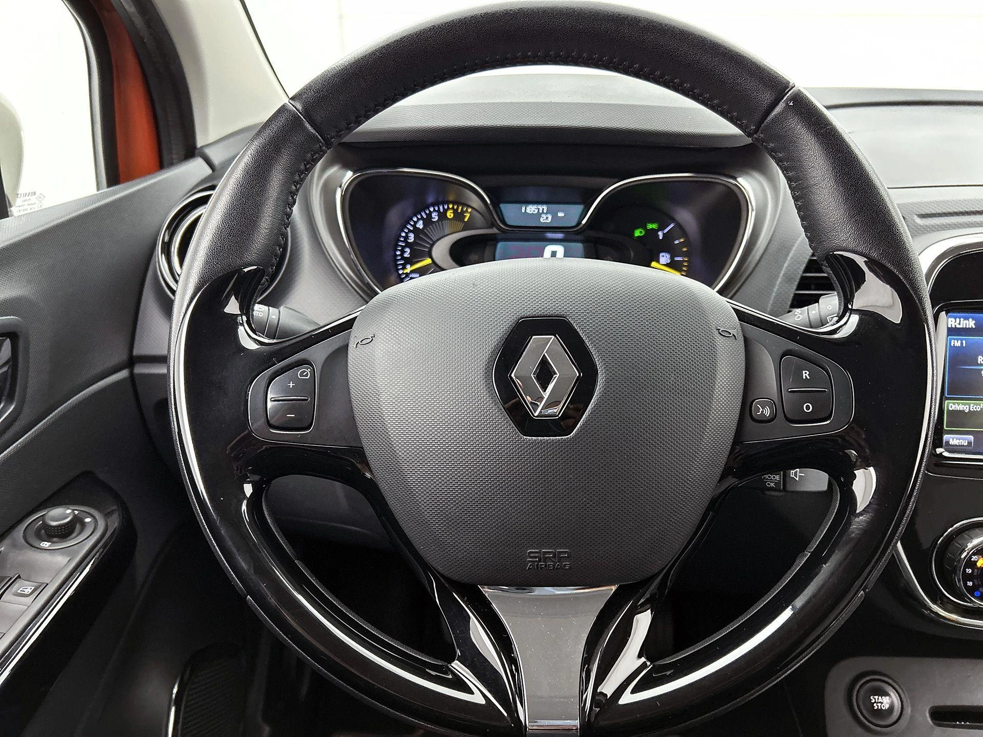 Renault-Captur-image-31