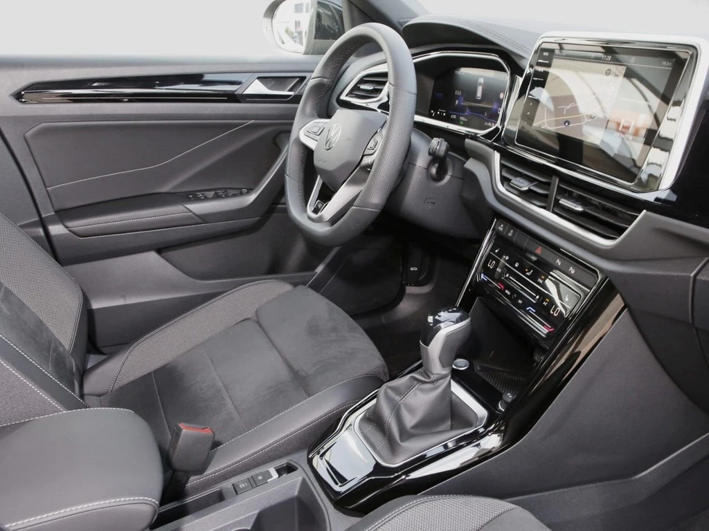 Volkswagen T-Roc 2.0 TDI DSG R-Line 19"ACC Pano Navi LED IQ