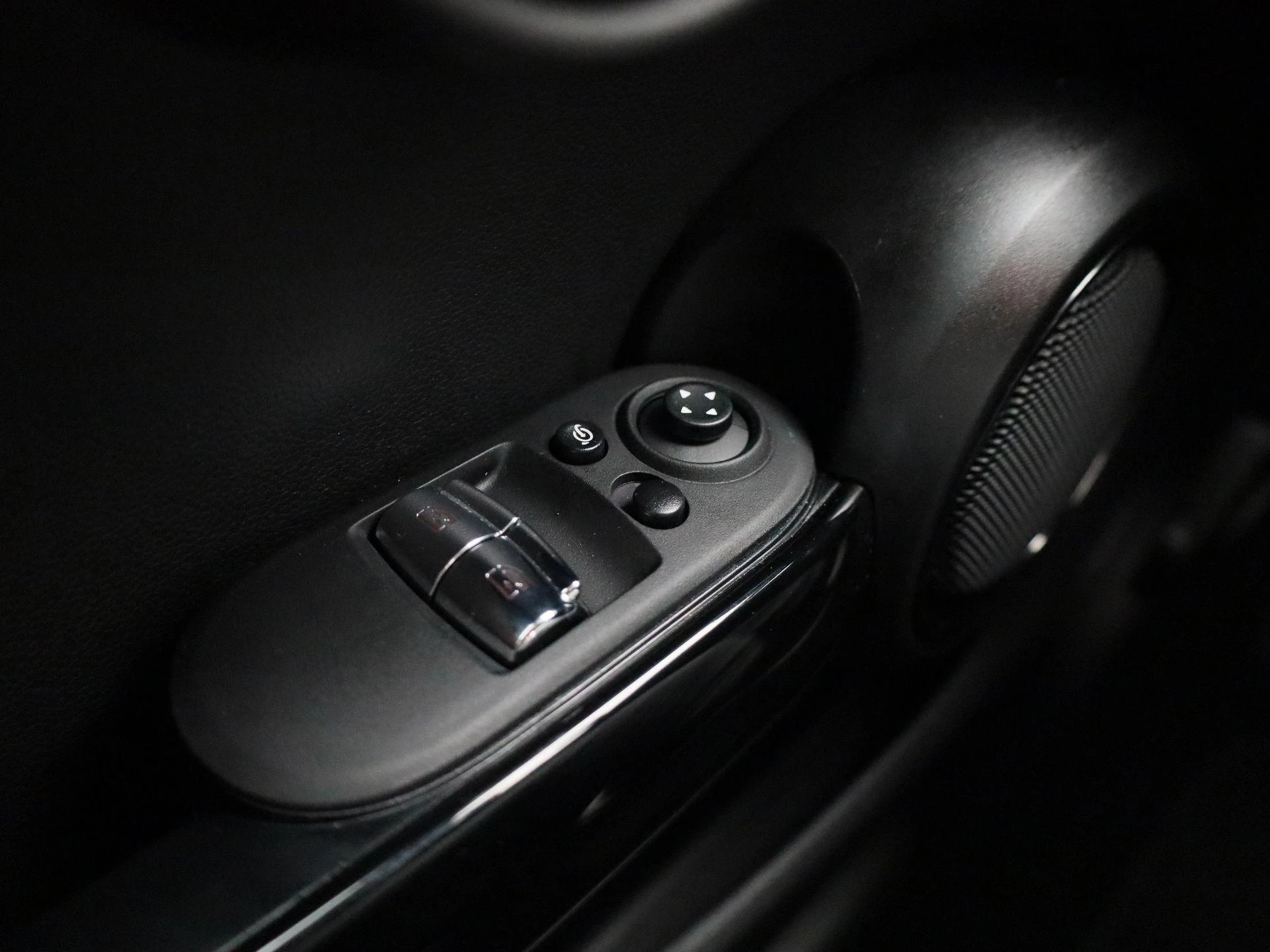 MINI-Cooper S-image-20