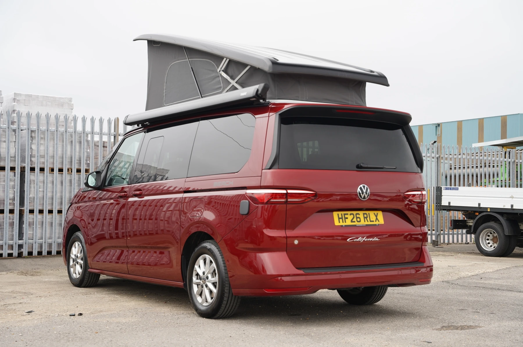 Volkswagen-California-image-2