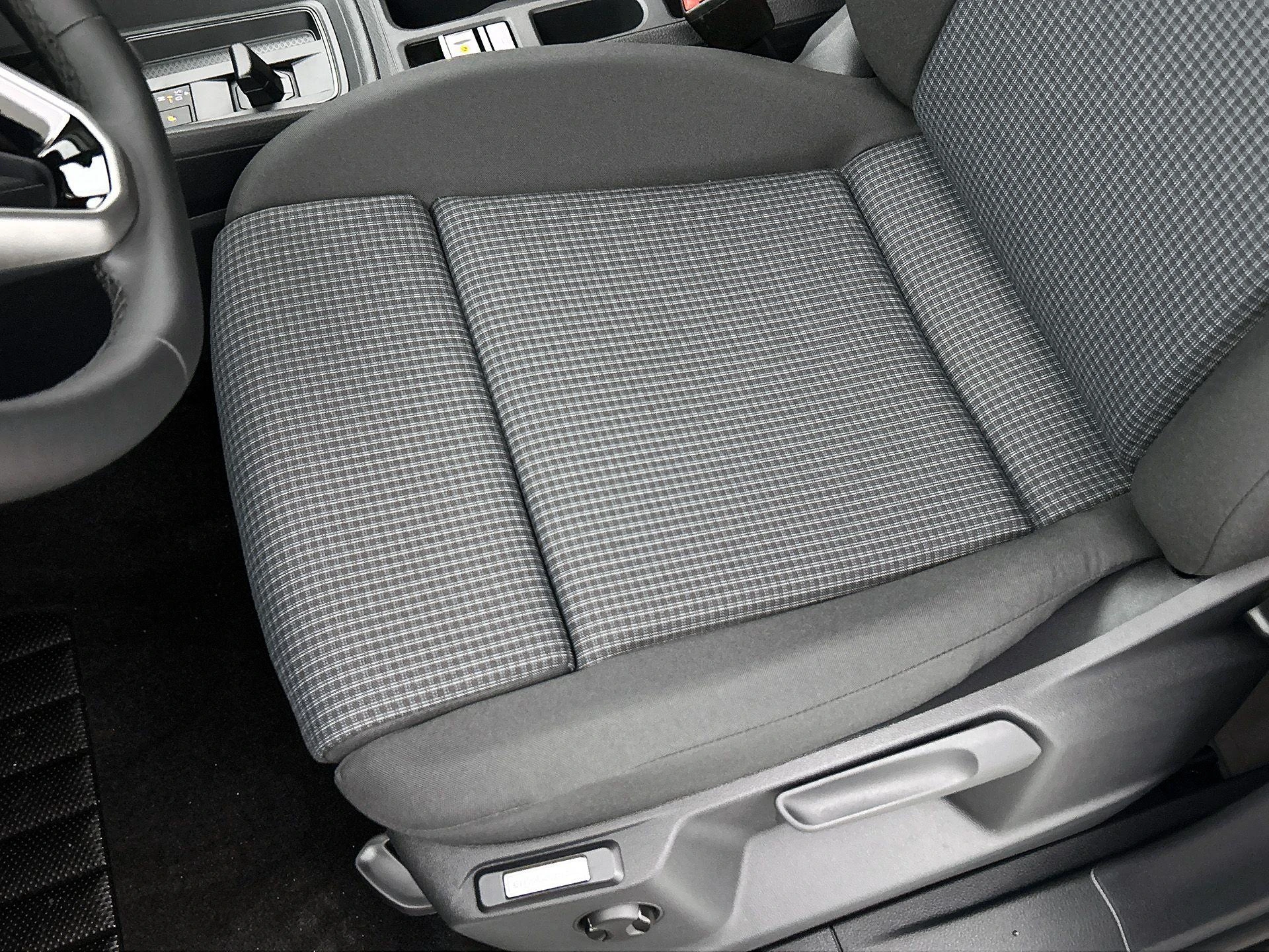 Volkswagen-Caddy-image-20