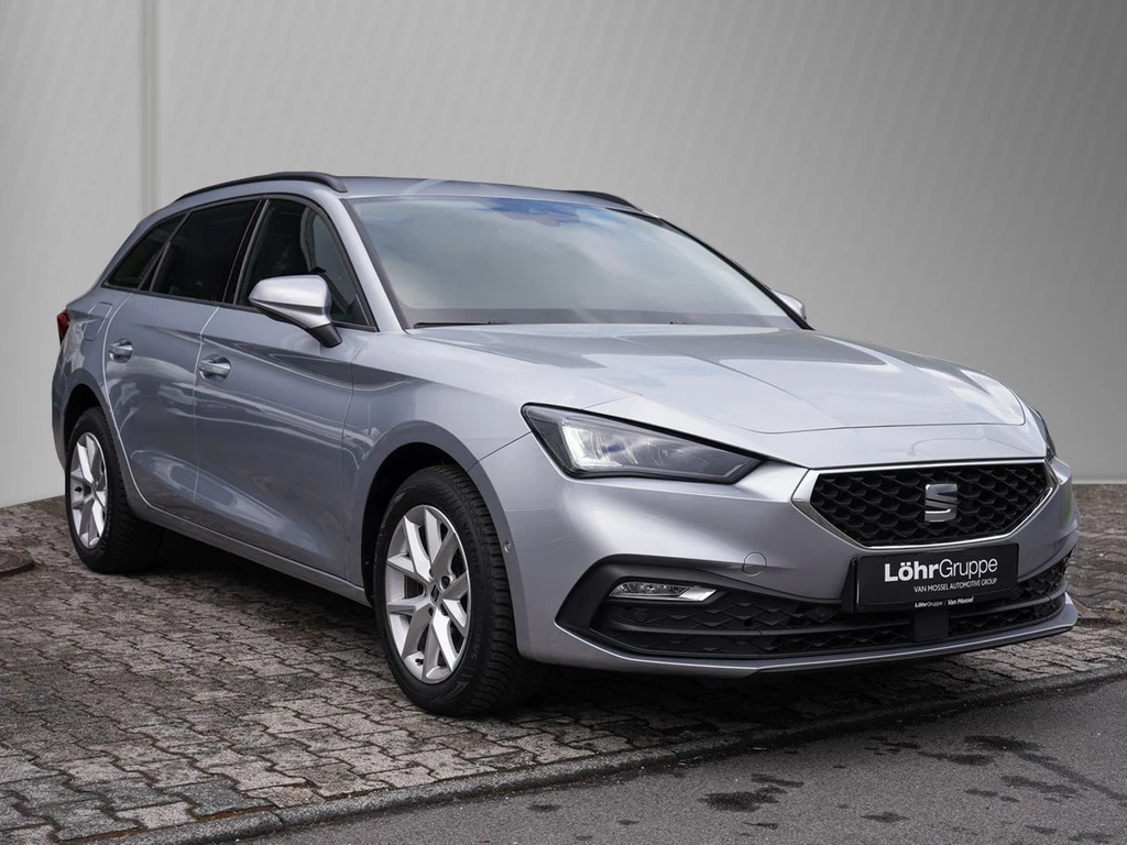 SEAT Leon Sportstourer 2,0 TDI DSG Style,LED,Navi,ALU Lenkrad/Sitzheizung,Climatronic,Tempomat