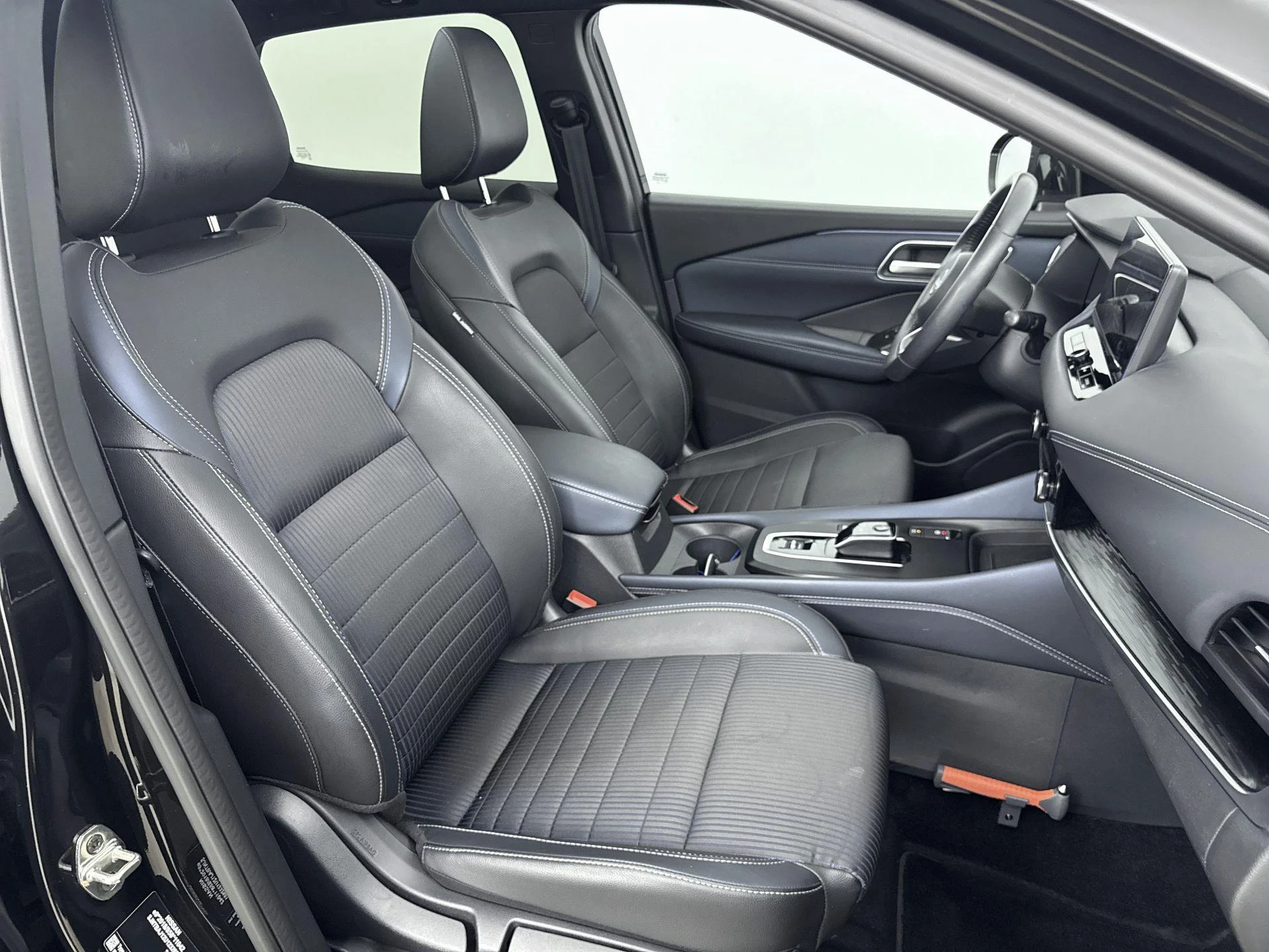 Nissan-QASHQAI-image-28