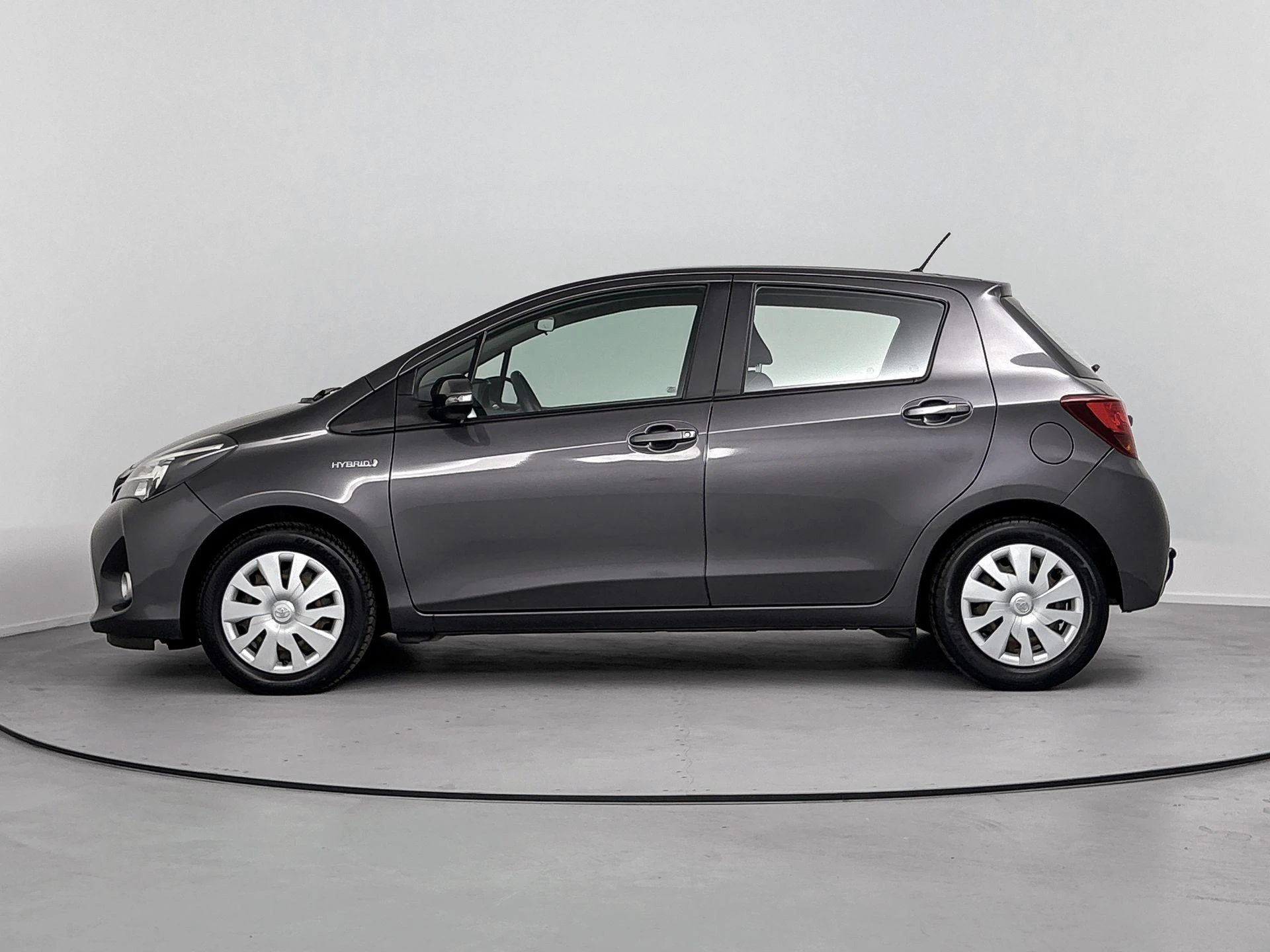 Toyota Yaris 1.5 Hybrid Trend Bi-Tone
