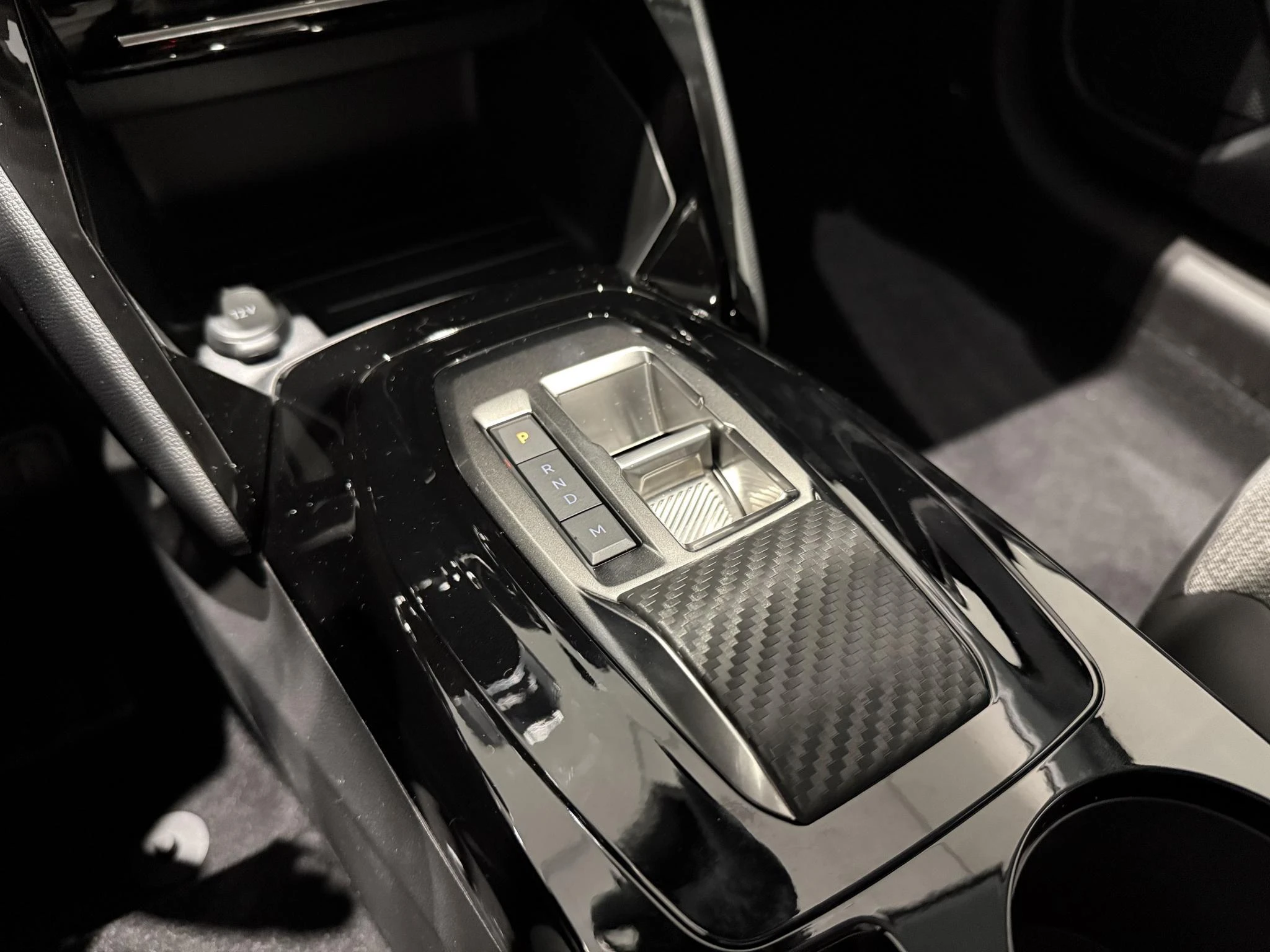 Peugeot-208-image-14