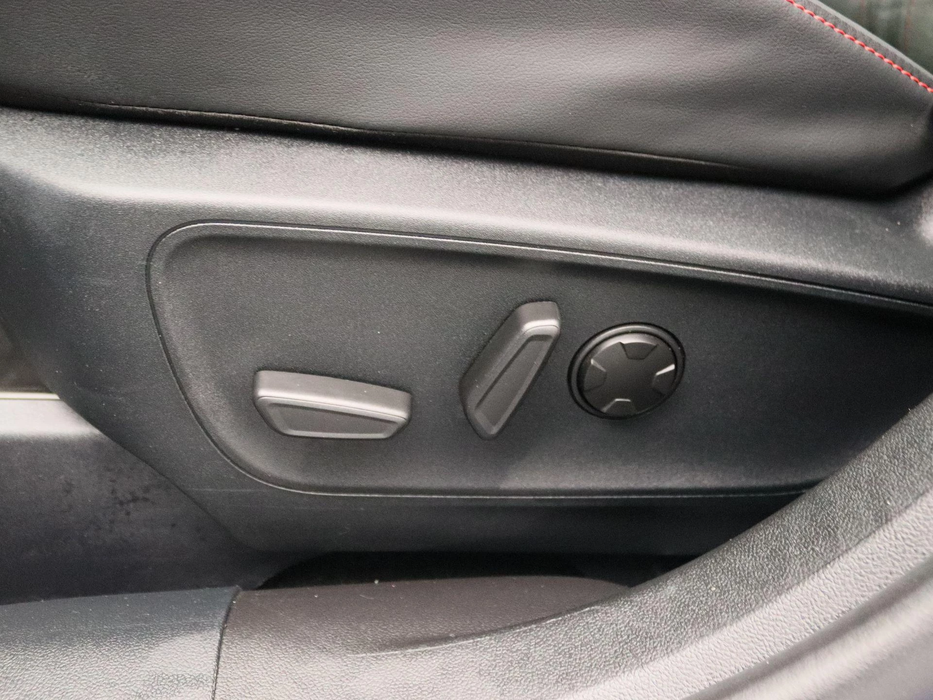 Ford Kuga 2.5 PHEV ST-Line X