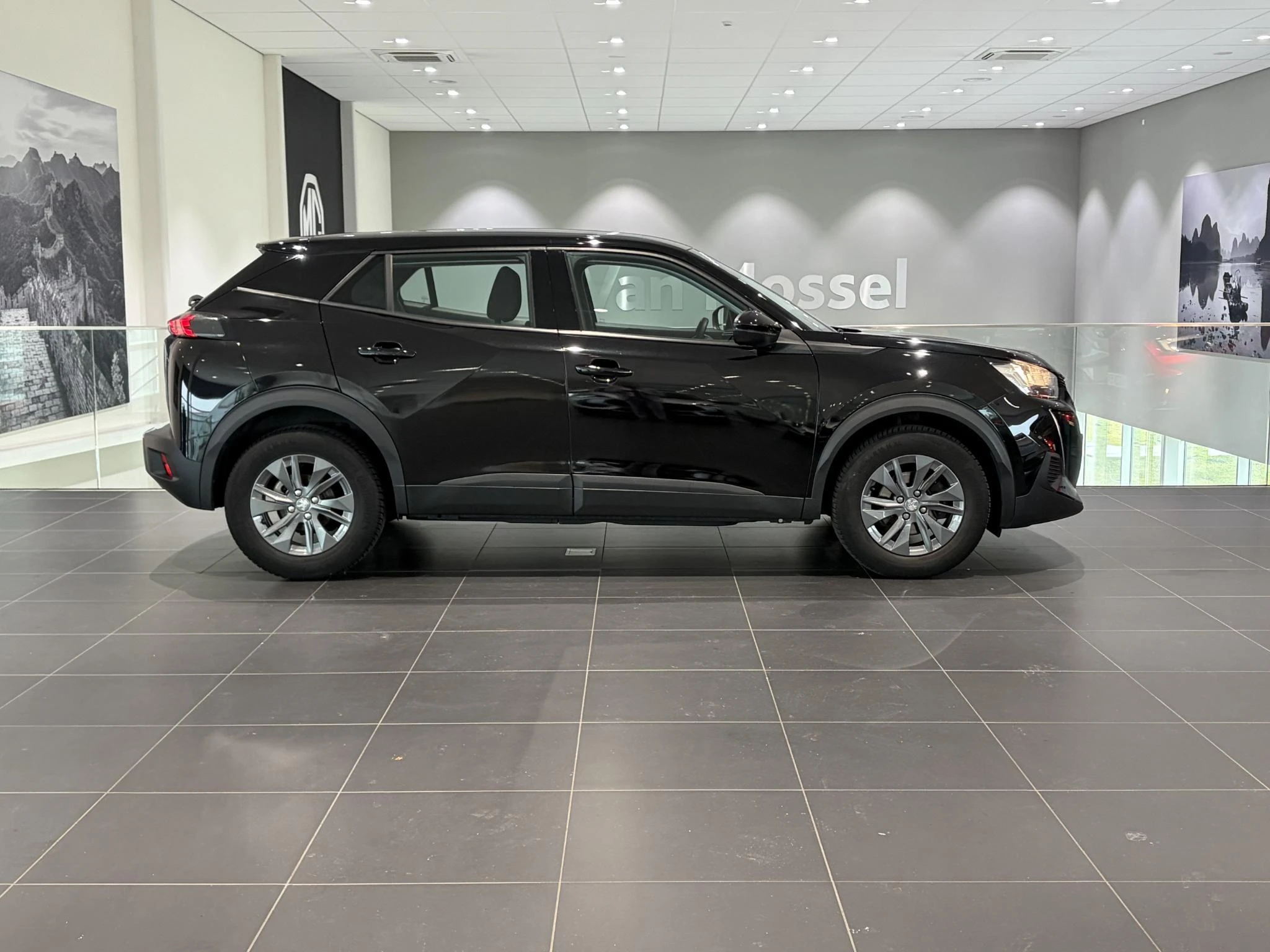 Peugeot-2008-image-4