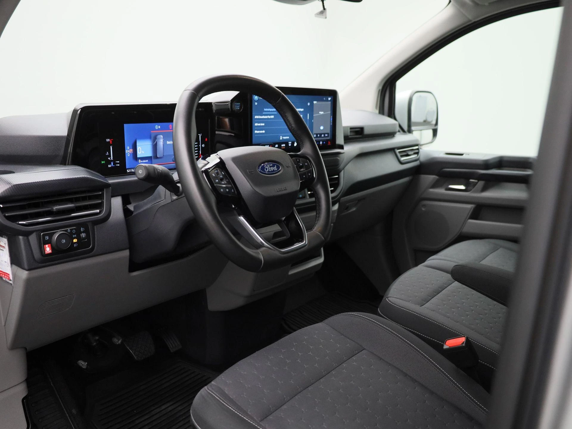 Ford-Transit Custom-image-26