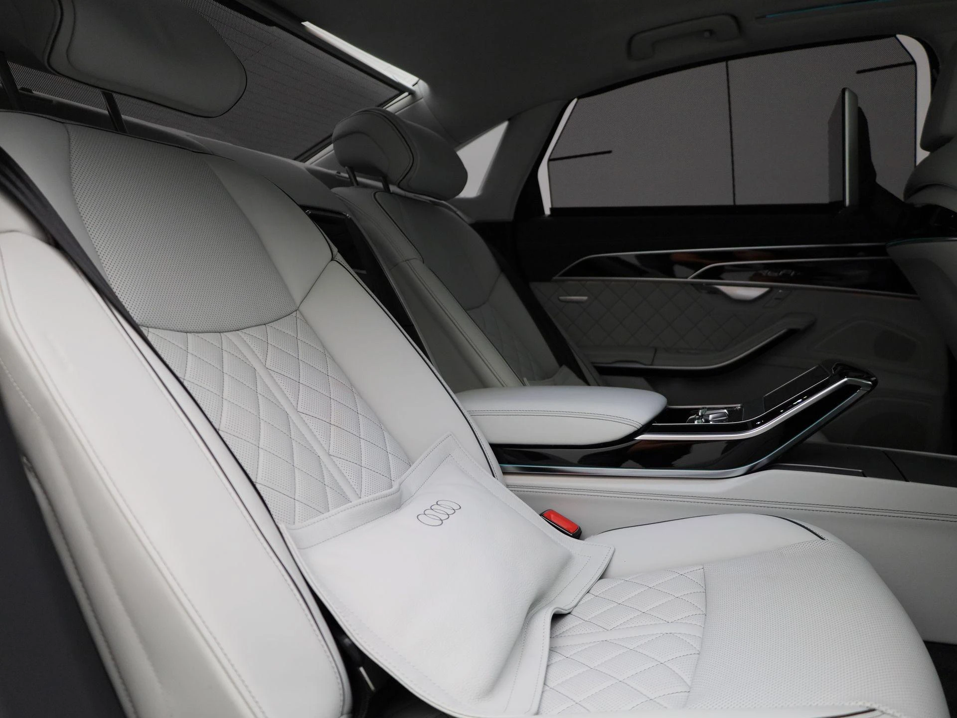 Audi-A8-image-54